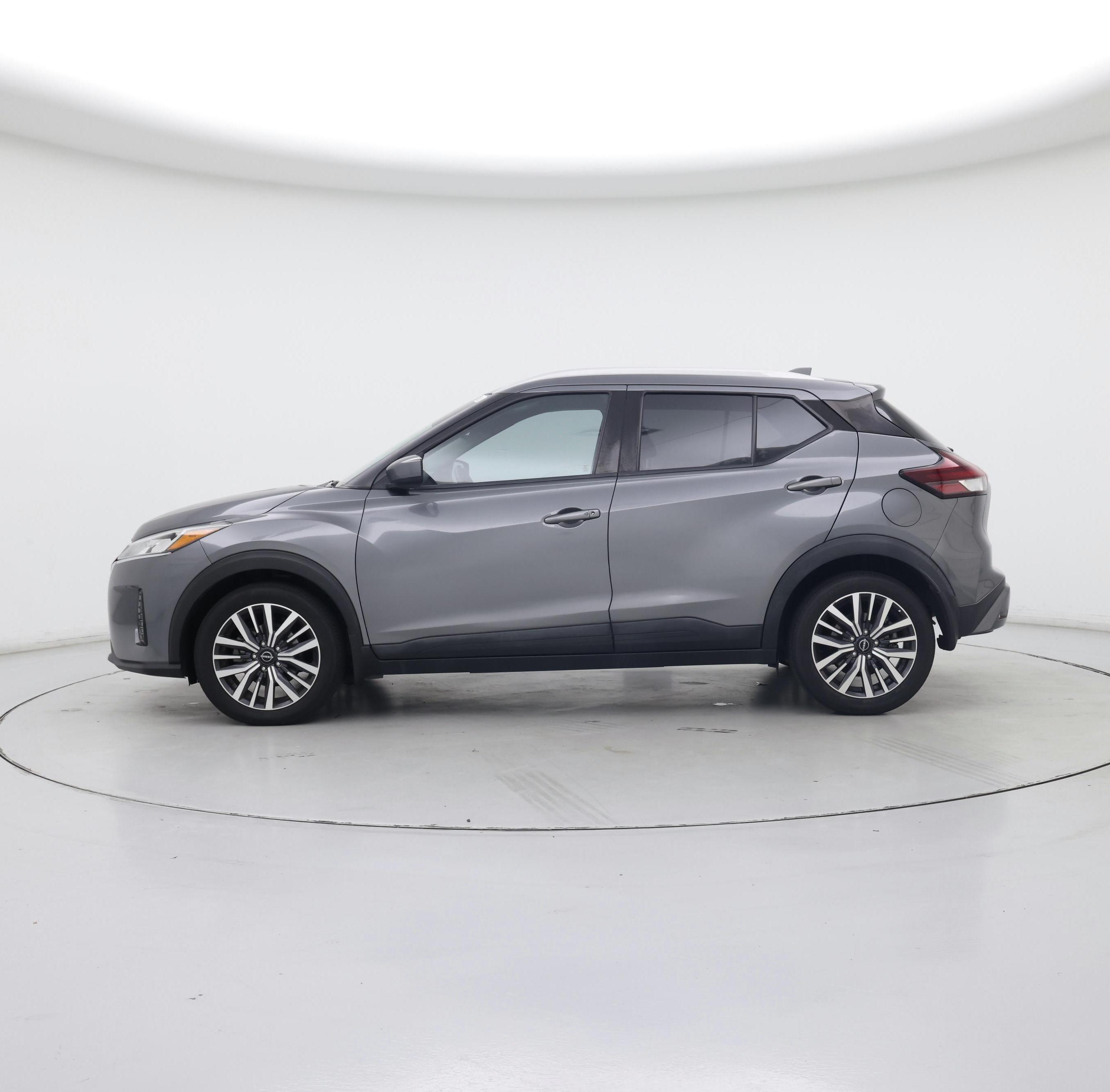 Thumbnail: 2022 Nissan Kicks - 3