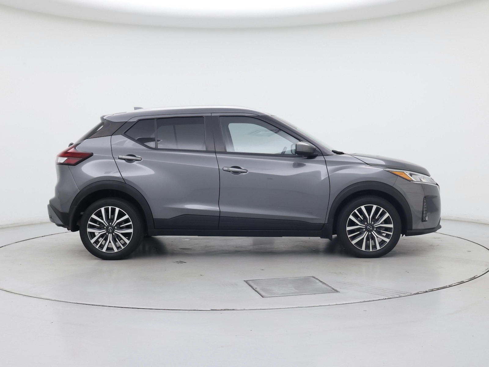 2022 Nissan Kicks SV - Photo 8