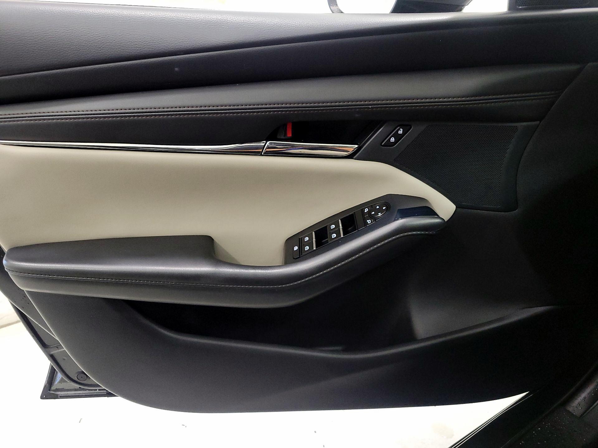 Thumbnail: 2023 Mazda Mazda3 - 12