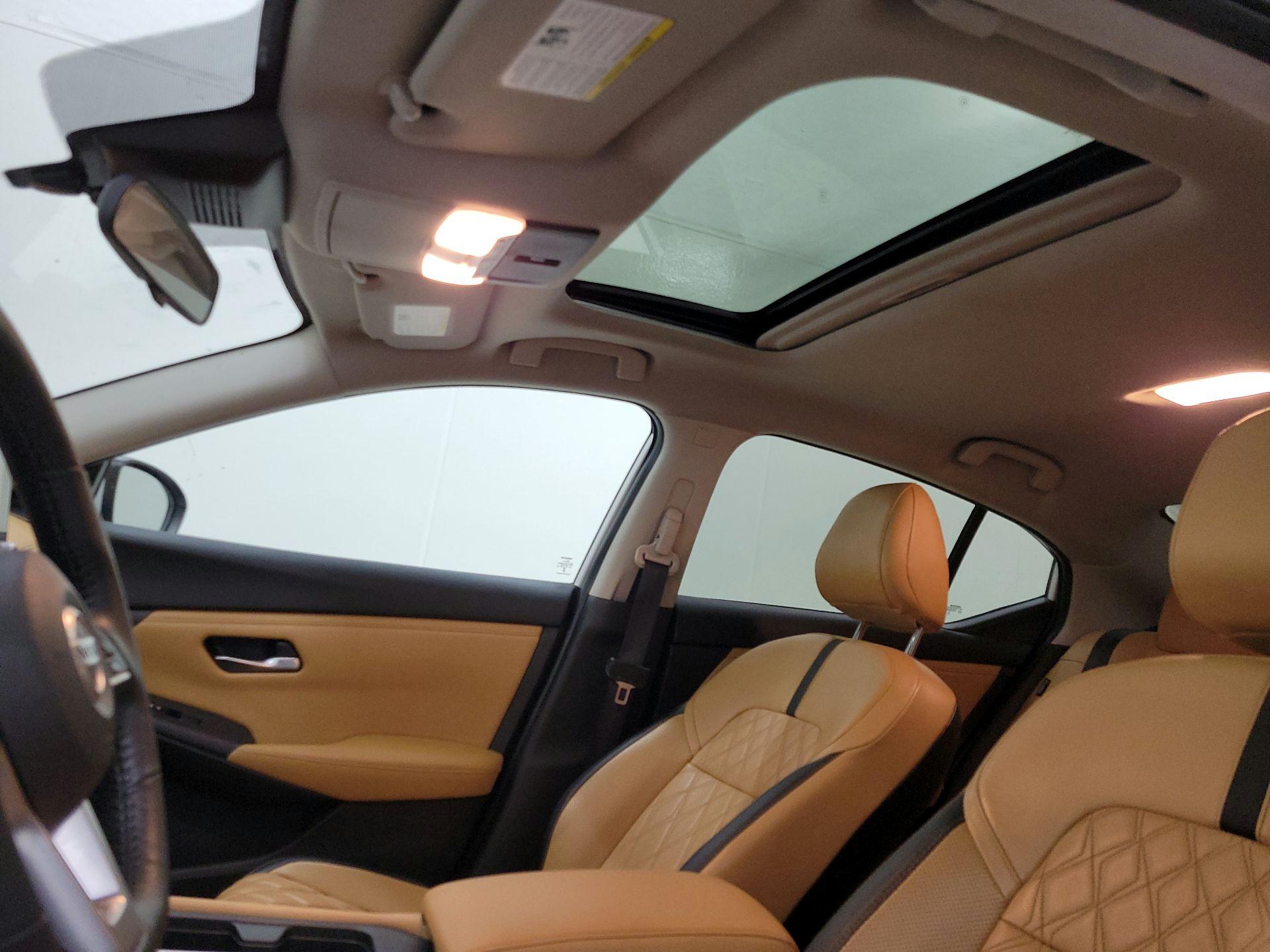 Thumbnail: 2023 Nissan Sentra - 19