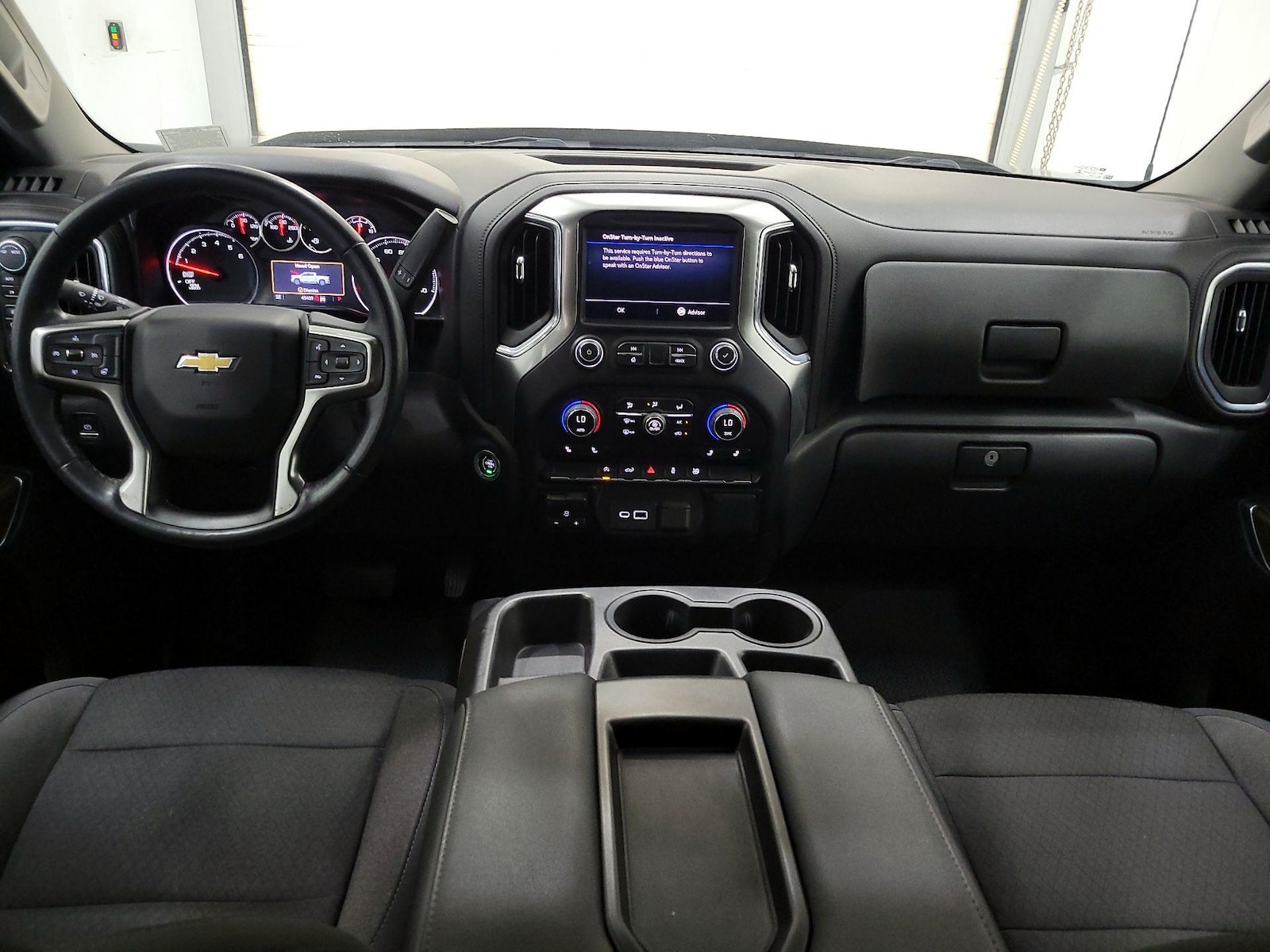 2021 Chevrolet Silverado 1500 LT - Photo 10