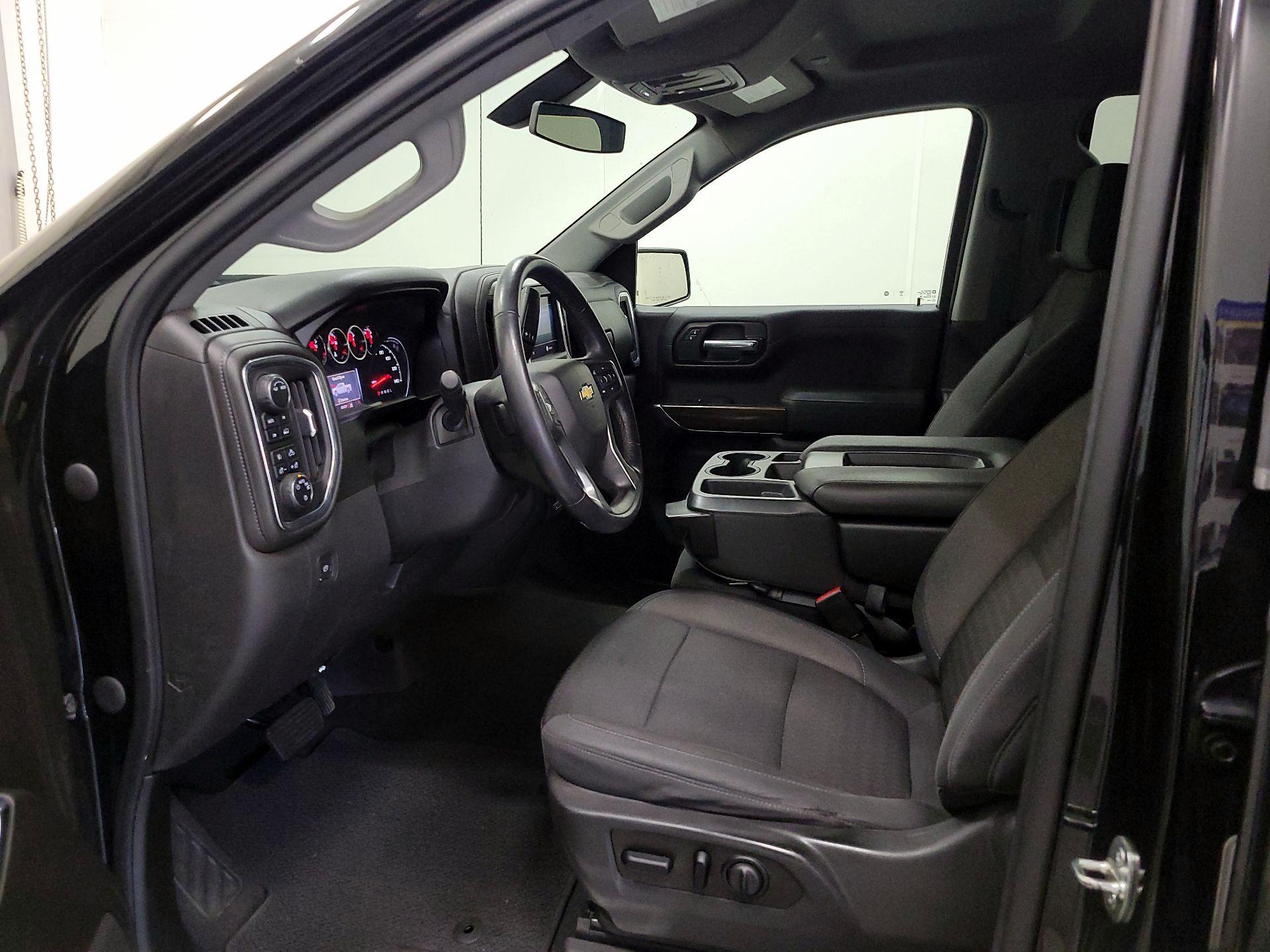 Thumbnail: 2021 Chevrolet Silverado 1500 - 11