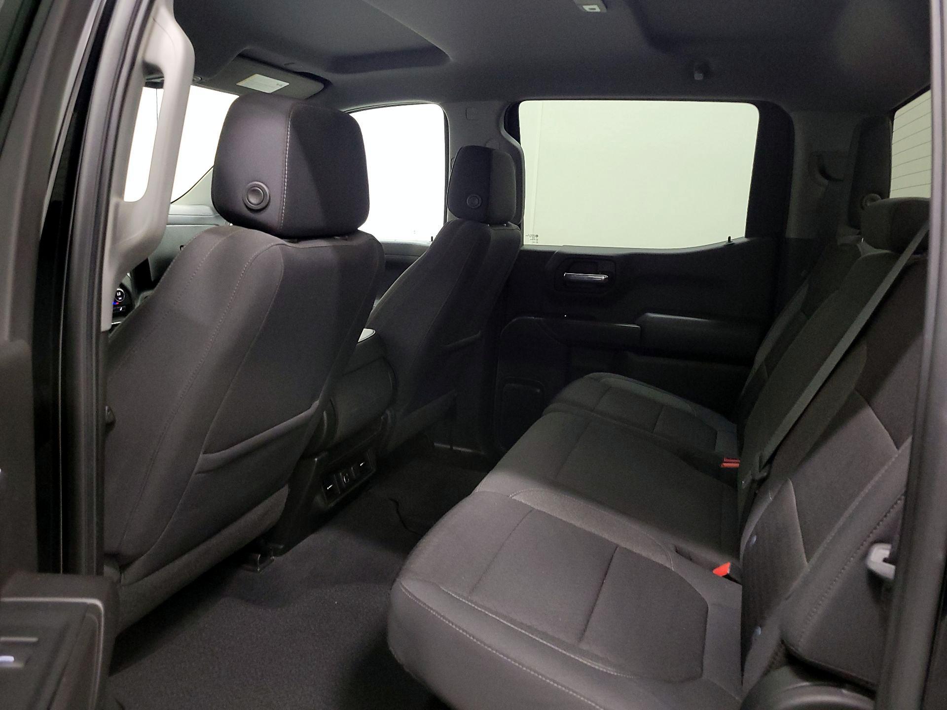 Thumbnail: 2021 Chevrolet Silverado 1500 - 19