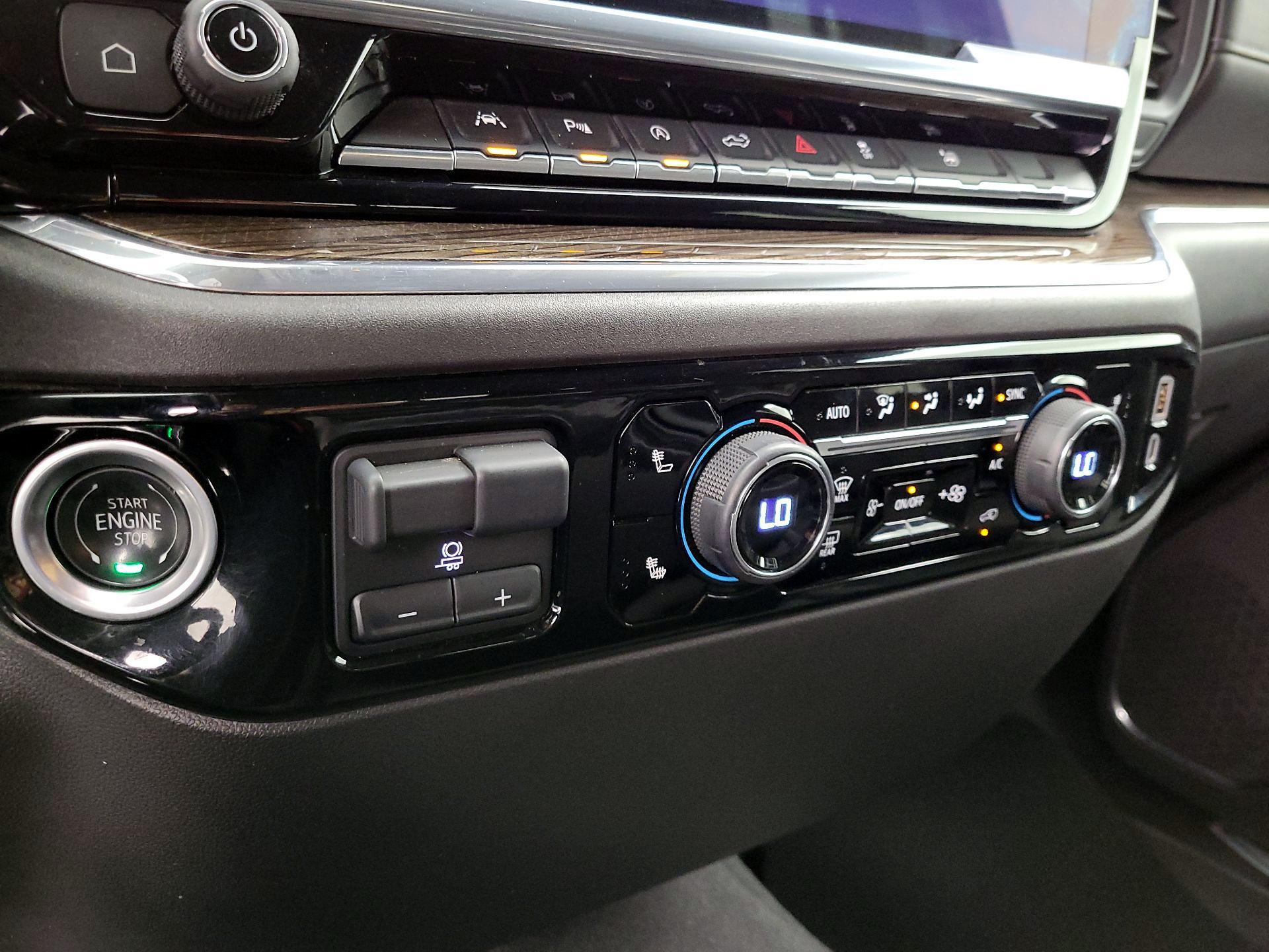 Thumbnail: 2024 Chevrolet Silverado 1500 - 16