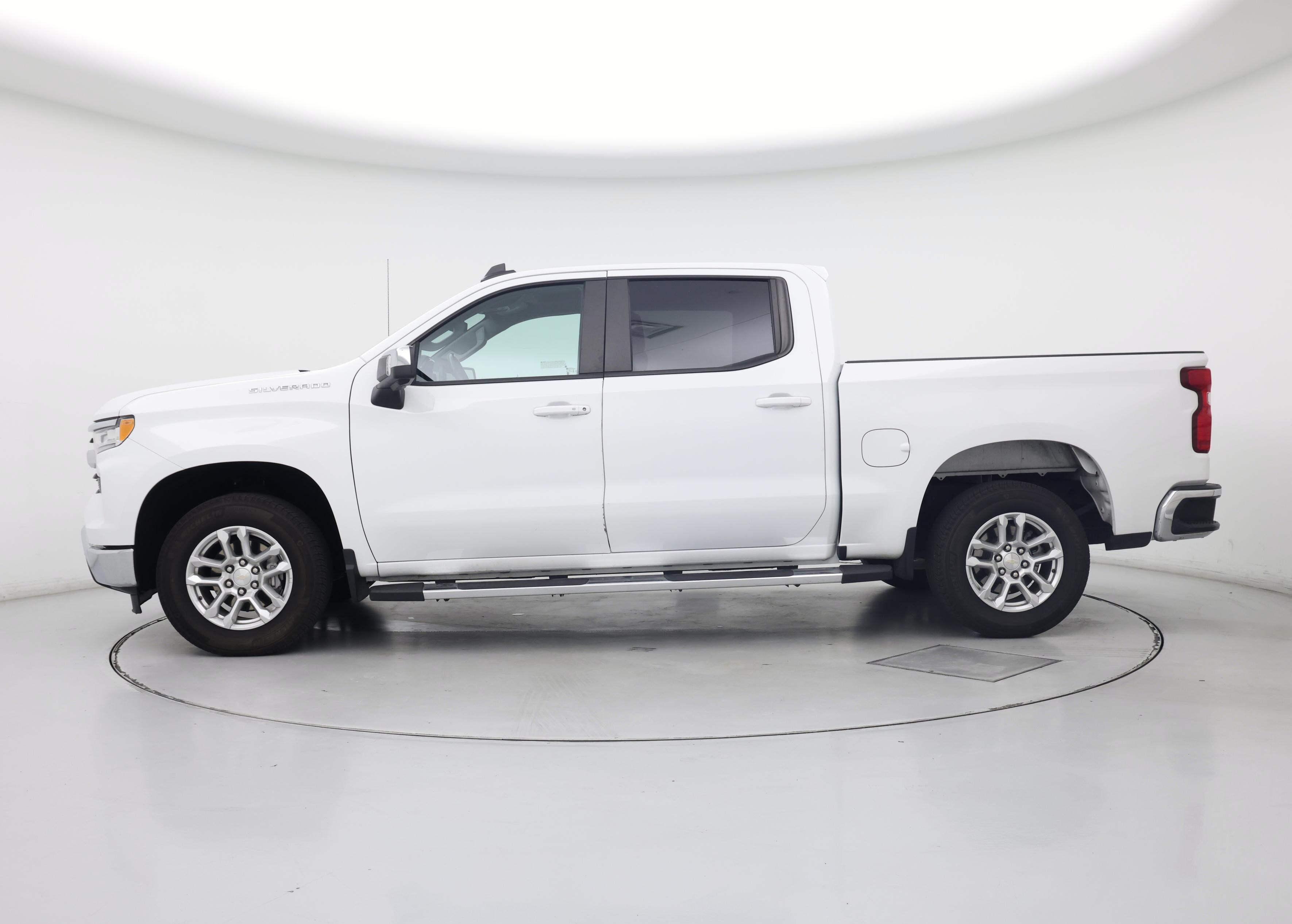 Thumbnail: 2024 Chevrolet Silverado 1500 - 3