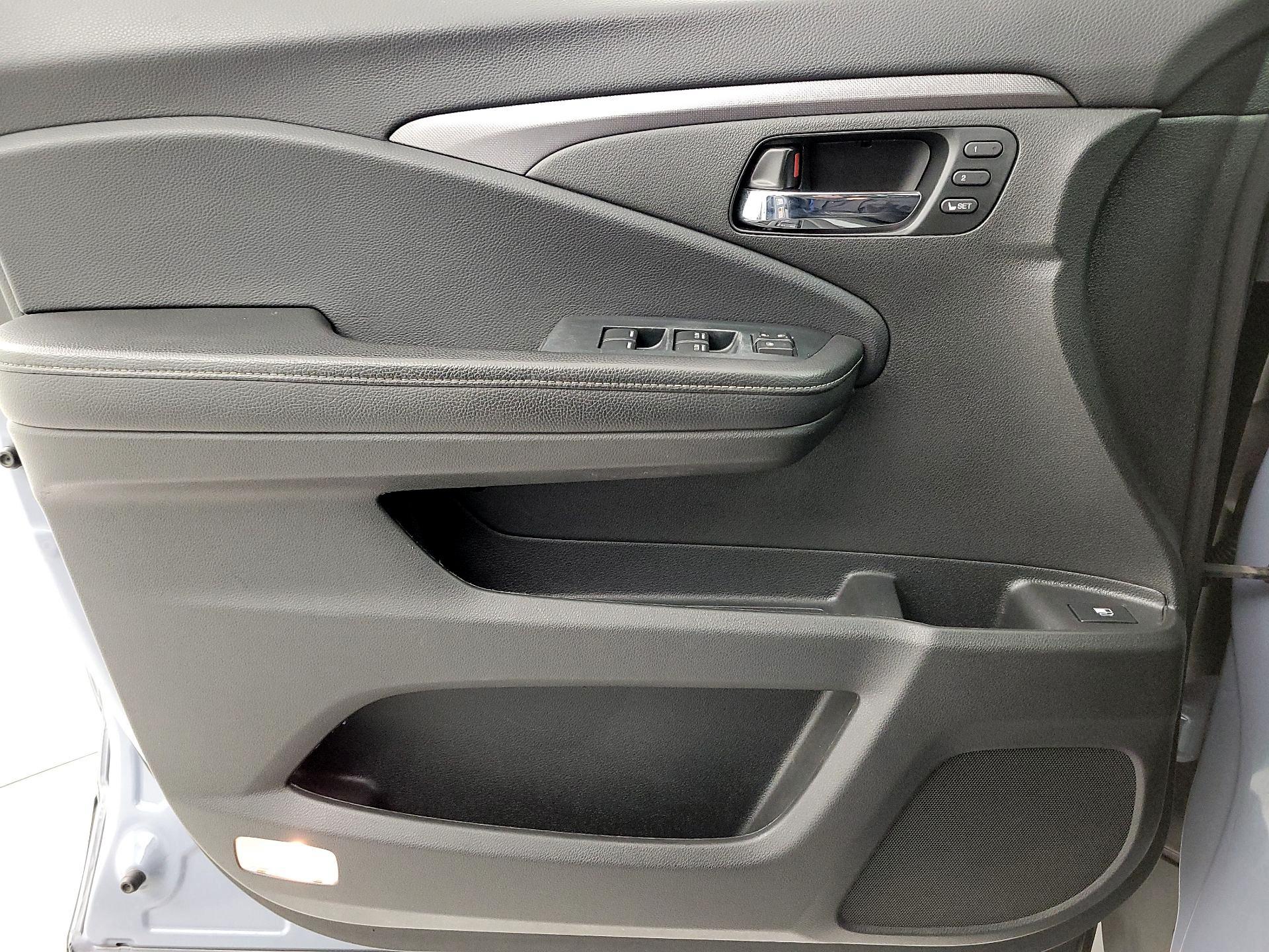 Thumbnail: 2023 Honda Ridgeline - 12