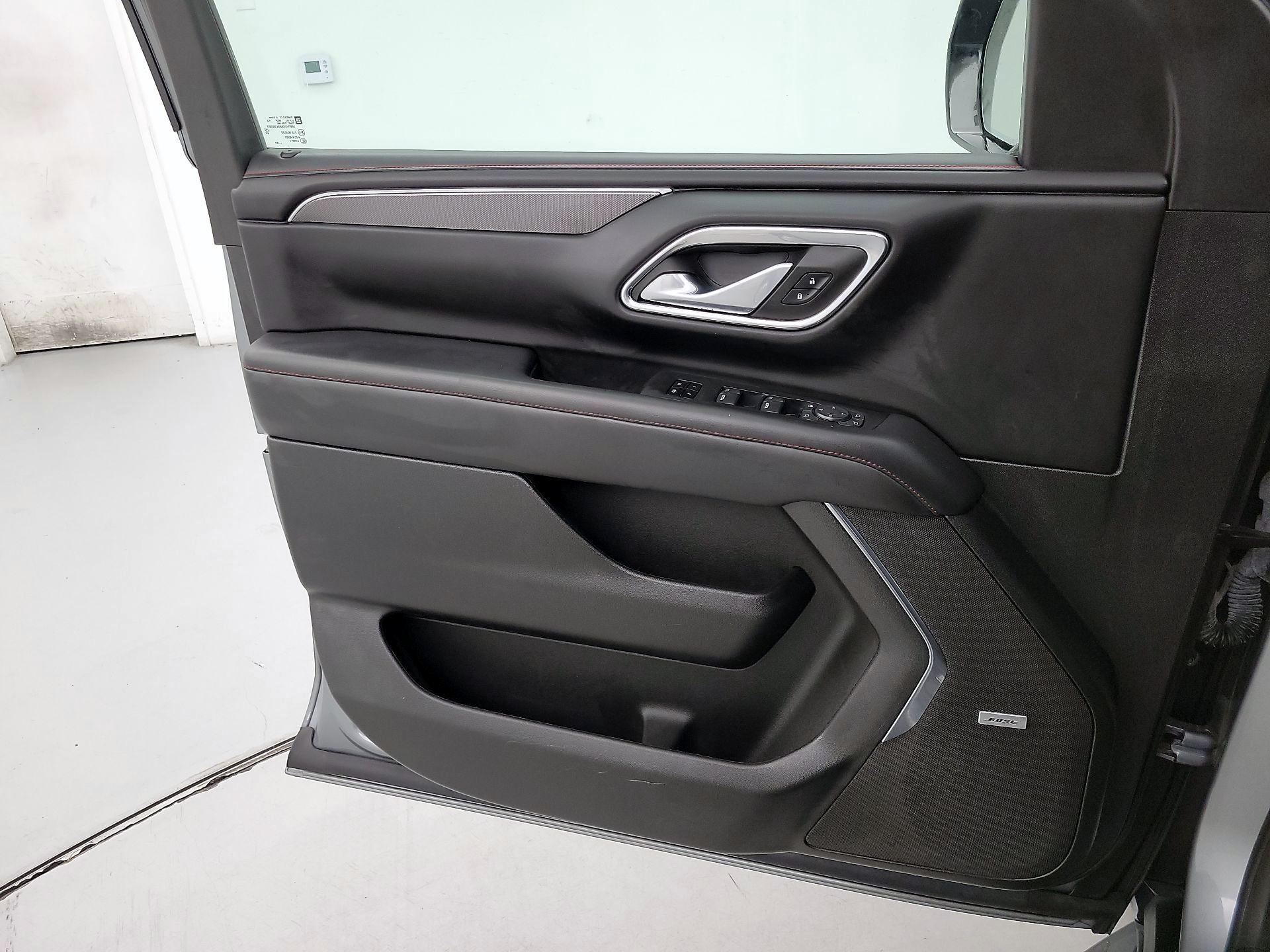 Thumbnail: 2023 Chevrolet Tahoe - 12