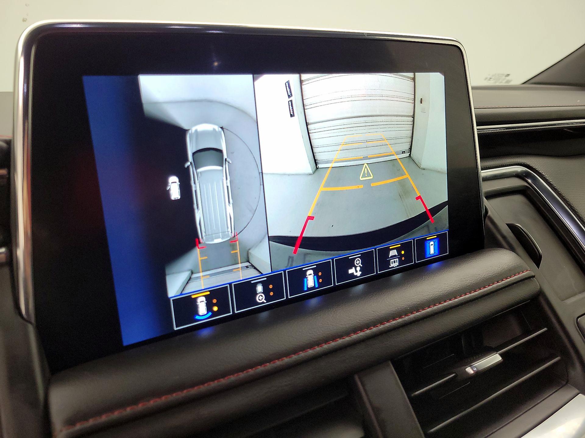 Thumbnail: 2023 Chevrolet Tahoe - 14