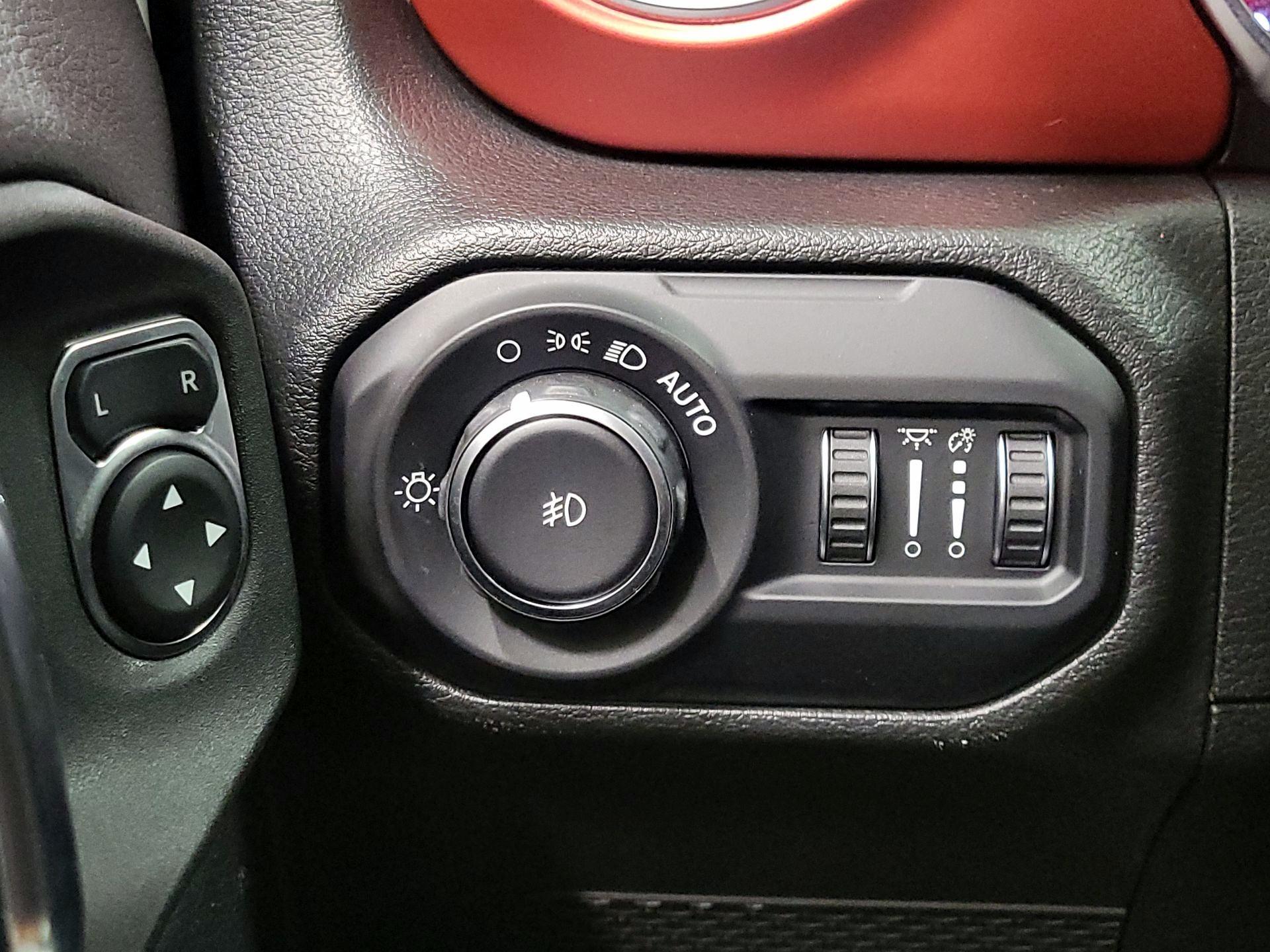 Thumbnail: 2022 Jeep Wrangler - 13