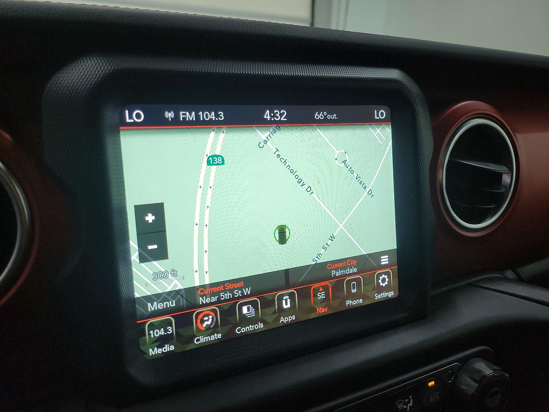 Thumbnail: 2022 Jeep Wrangler - 14