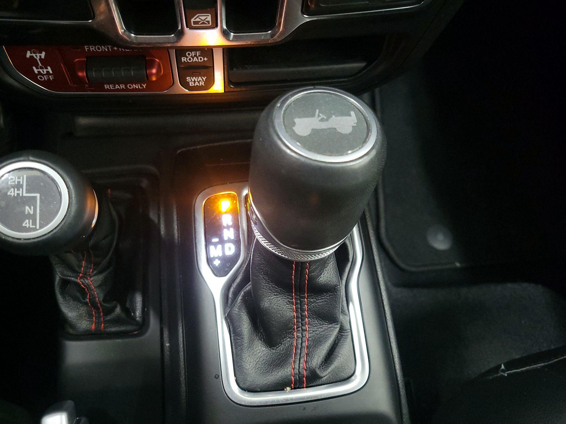 Thumbnail: 2022 Jeep Wrangler - 18