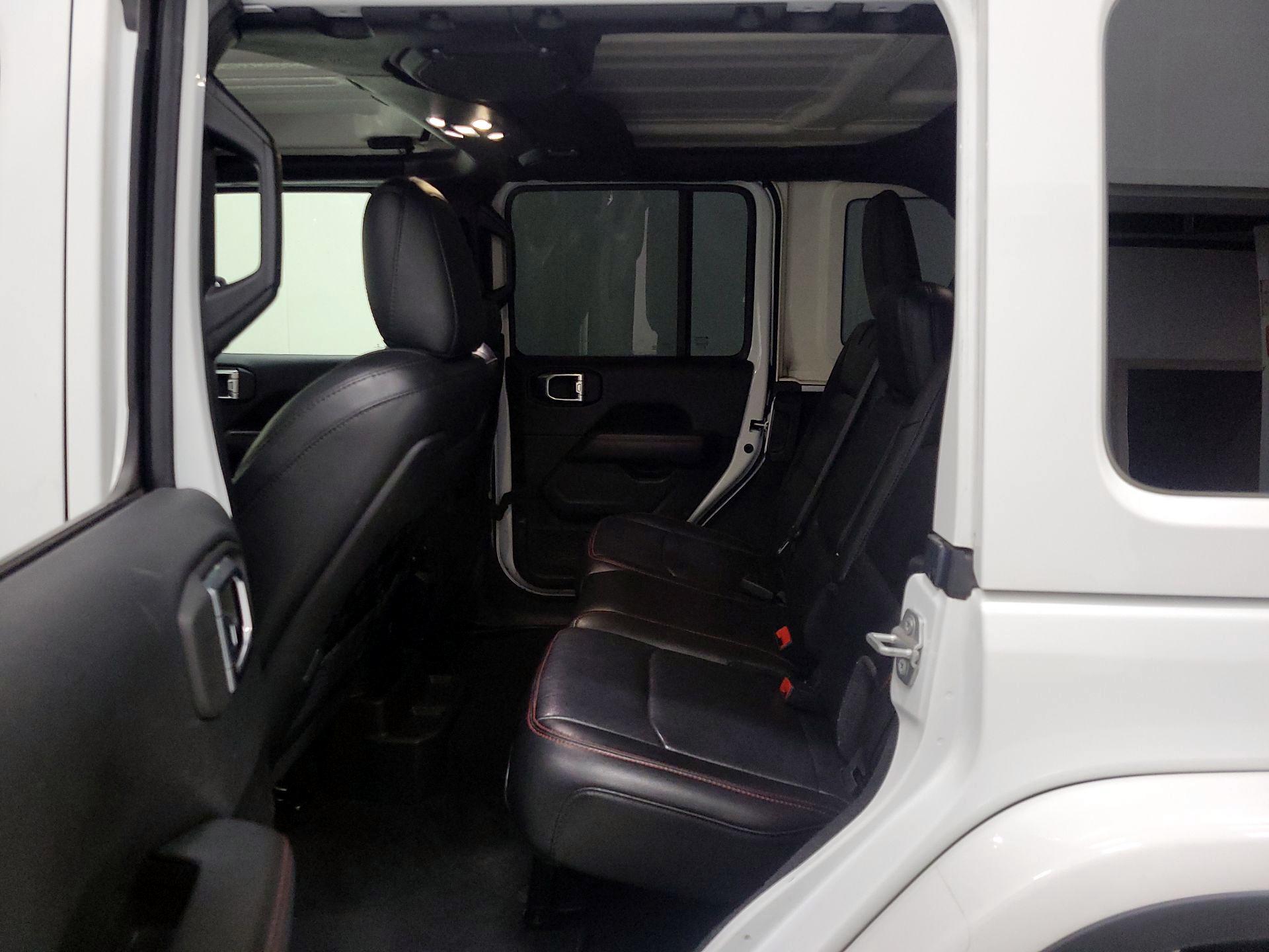 Thumbnail: 2022 Jeep Wrangler - 20