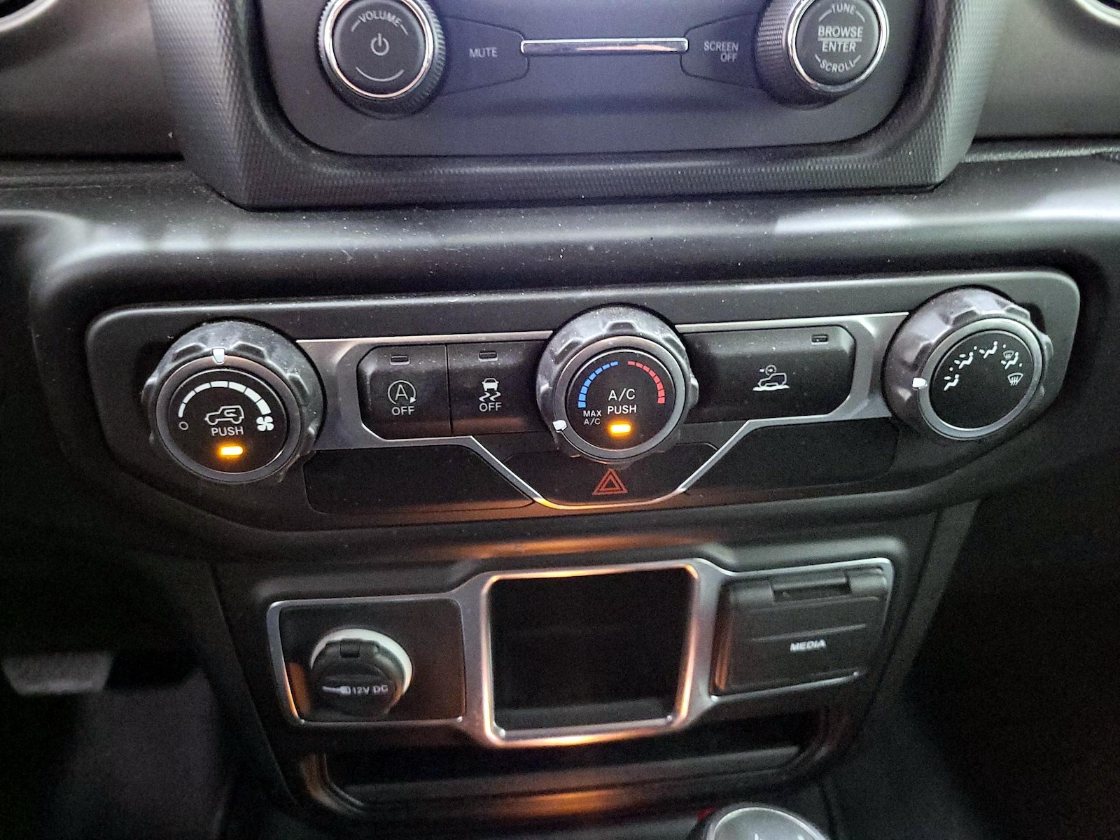 2021 Jeep Wrangler Unlimited Willys Sport - Photo 15