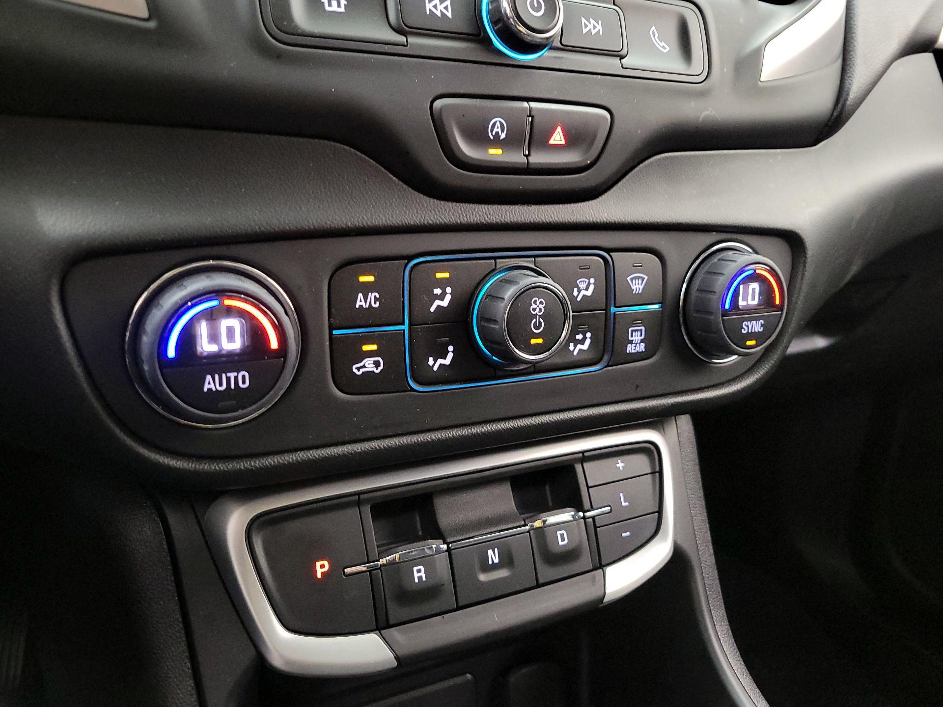 Thumbnail: 2023 GMC Terrain - 16