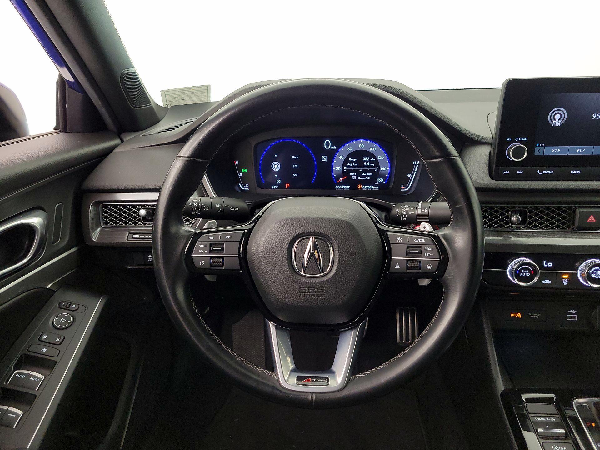 Thumbnail: 2024 Acura Integra - 10