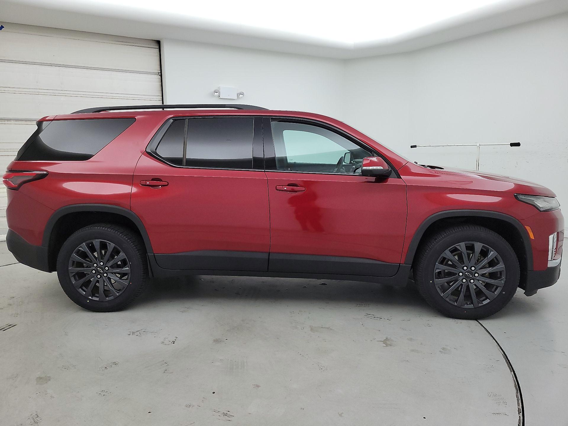 Thumbnail: 2023 Chevrolet Traverse - 4
