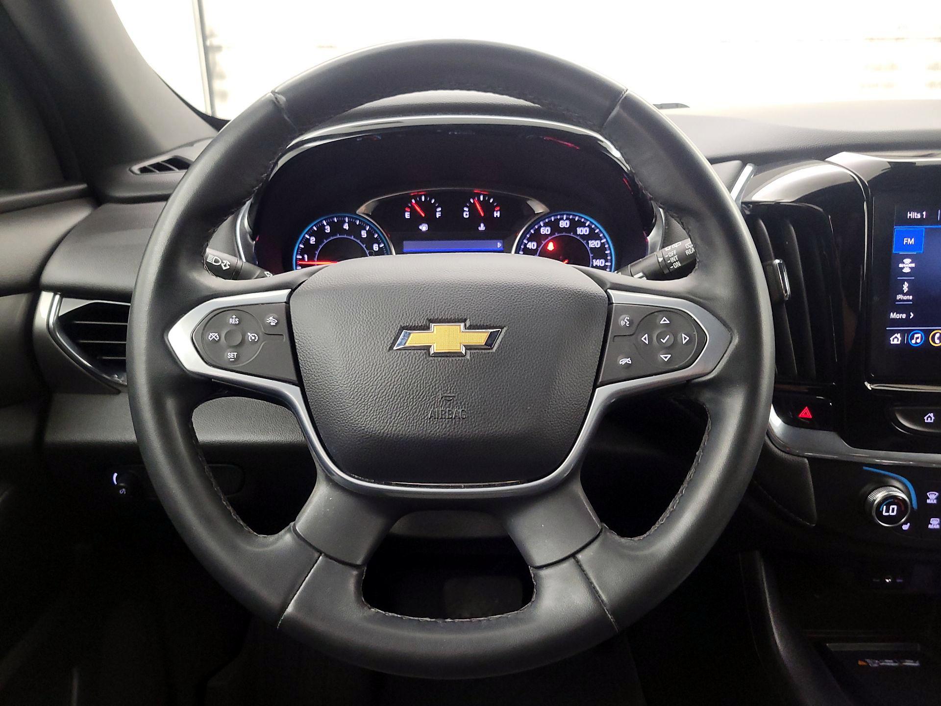 Thumbnail: 2023 Chevrolet Traverse - 10