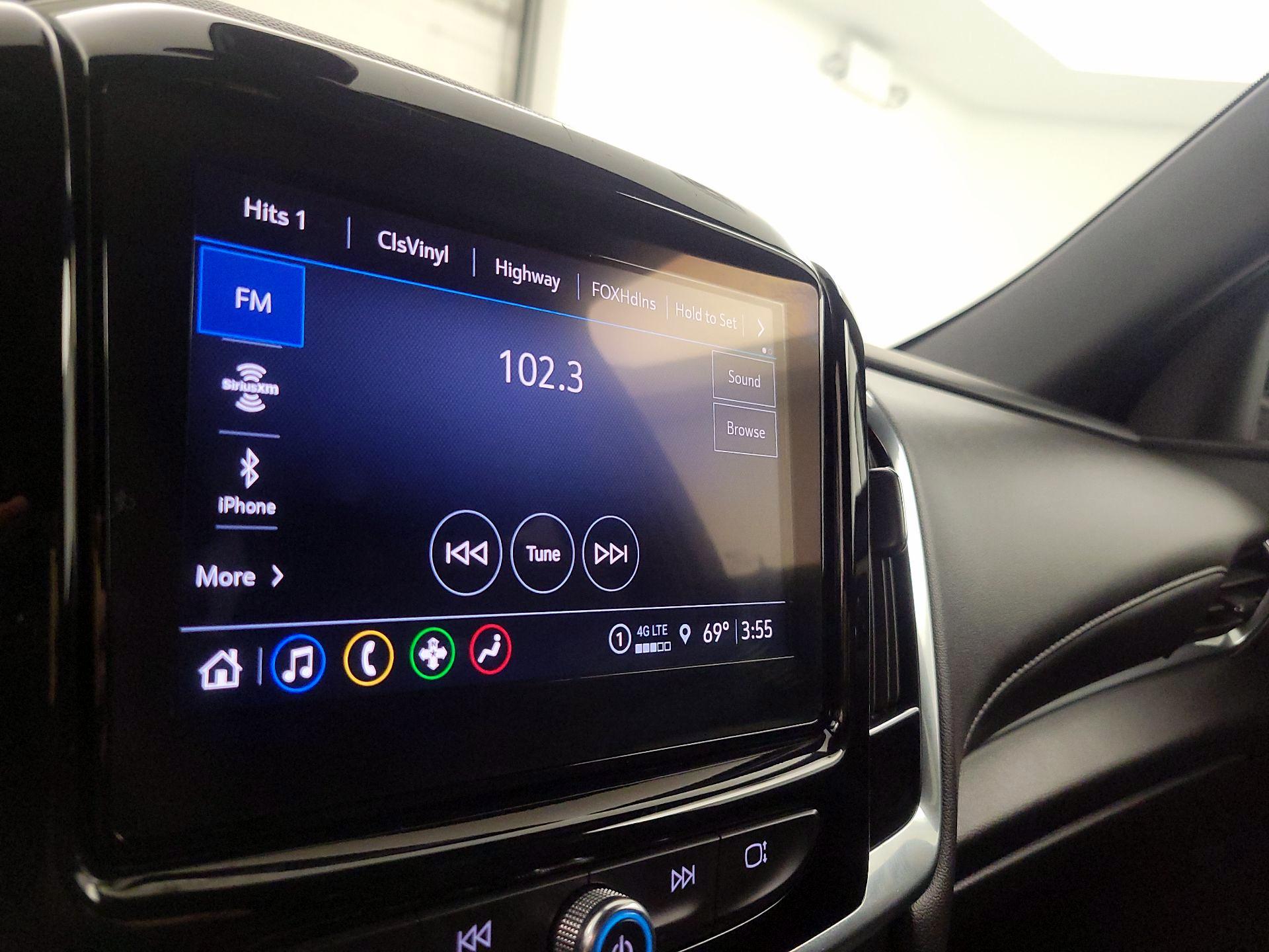 Thumbnail: 2023 Chevrolet Traverse - 15