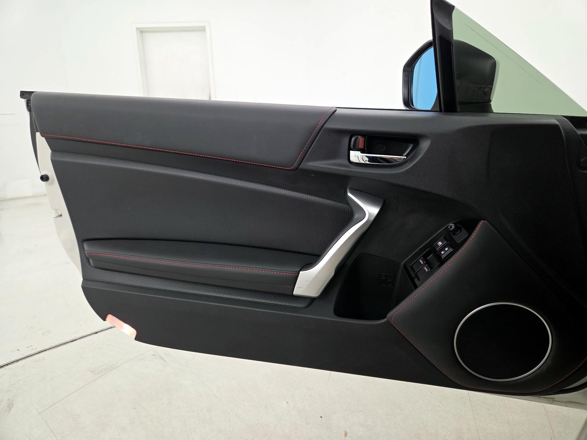 Thumbnail: 2020 Subaru BRZ - 12