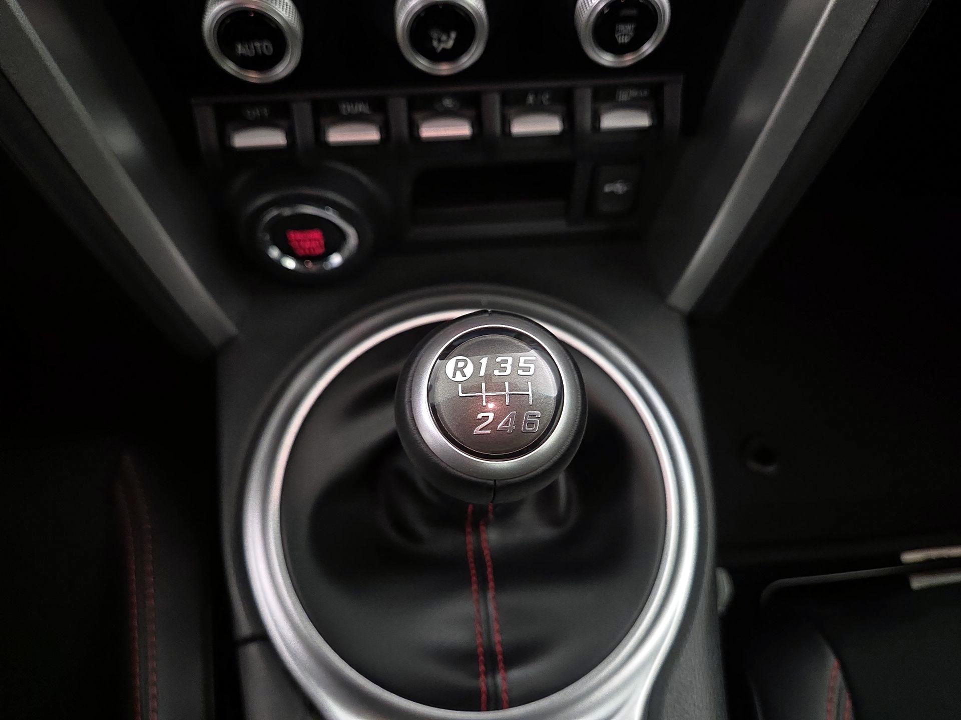 Thumbnail: 2020 Subaru BRZ - 18