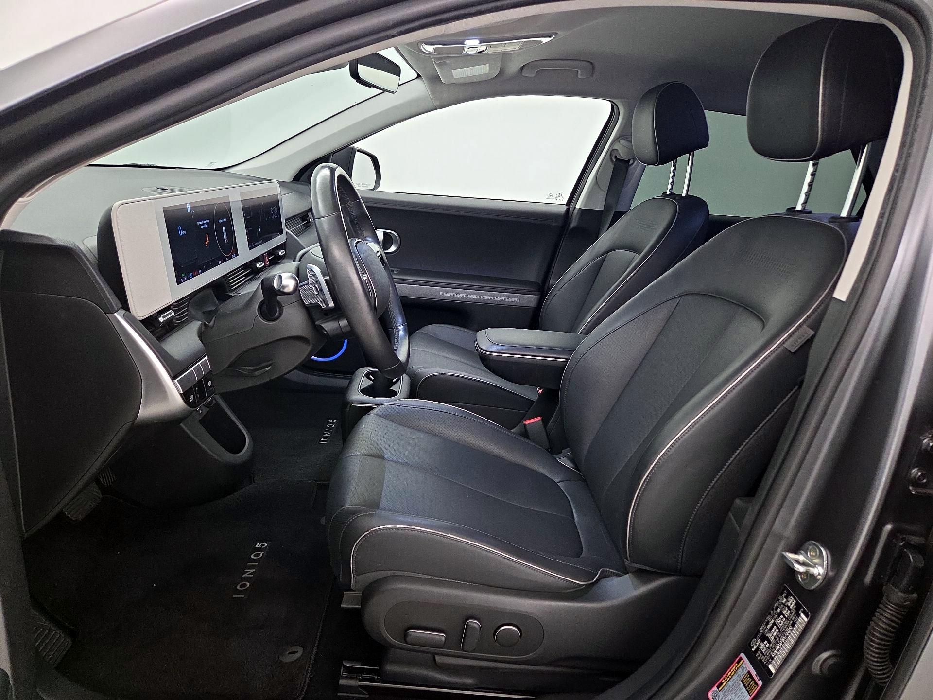 Thumbnail: 2023 Hyundai Ioniq 5 - 11