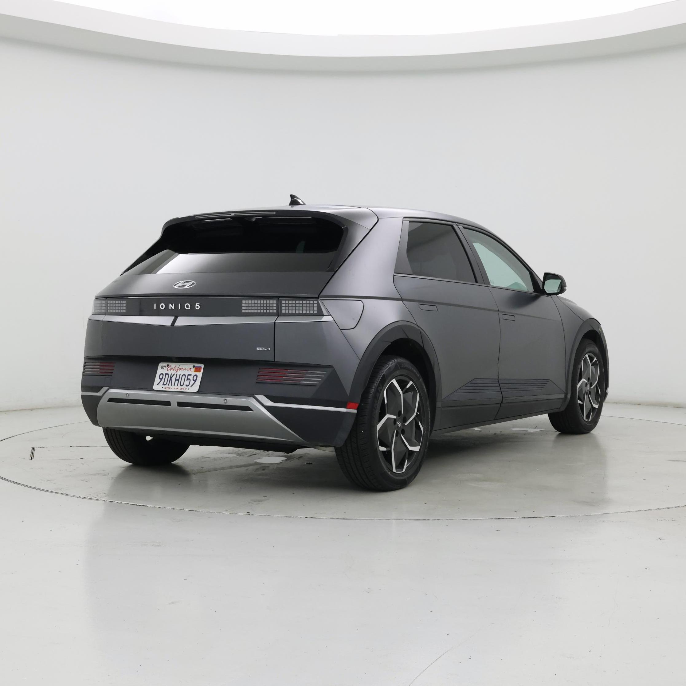 Thumbnail: 2023 Hyundai Ioniq 5 - 8