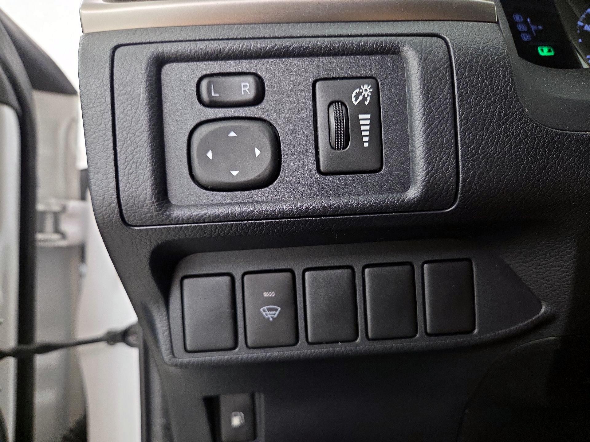 Thumbnail: 2017 Lexus CT - 13