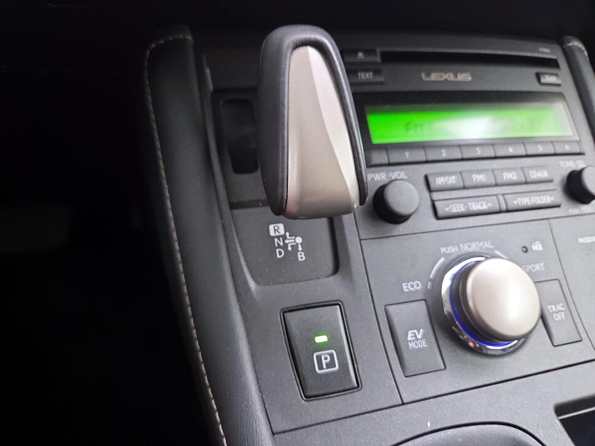 Thumbnail: 2017 Lexus CT - 16