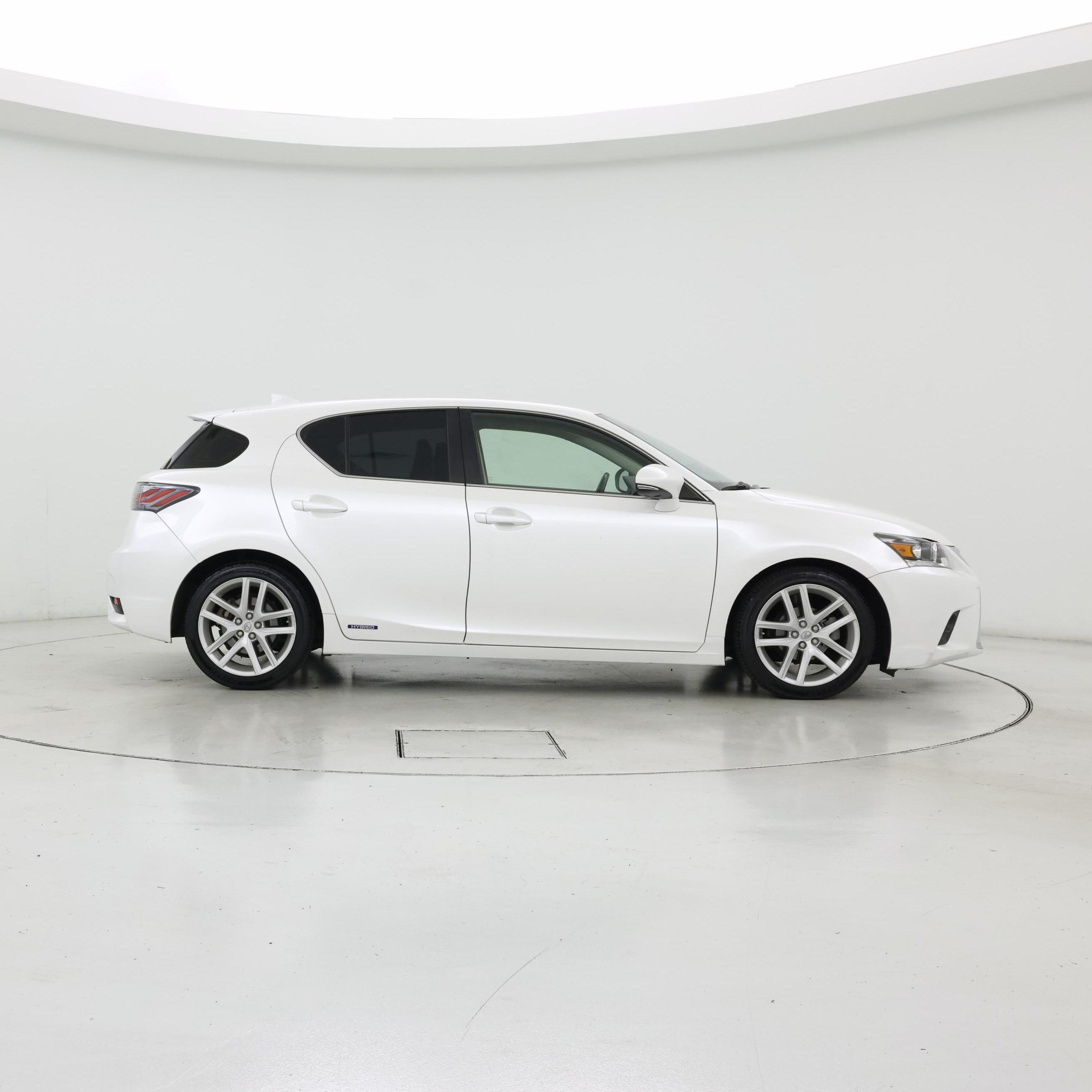 Thumbnail: 2017 Lexus CT - 7