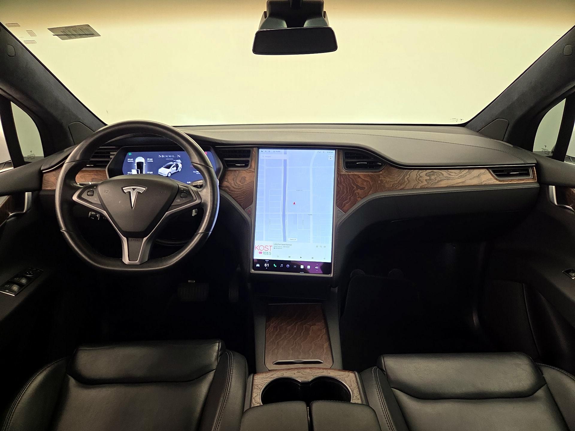 Thumbnail: 2020 Tesla Model X - 9