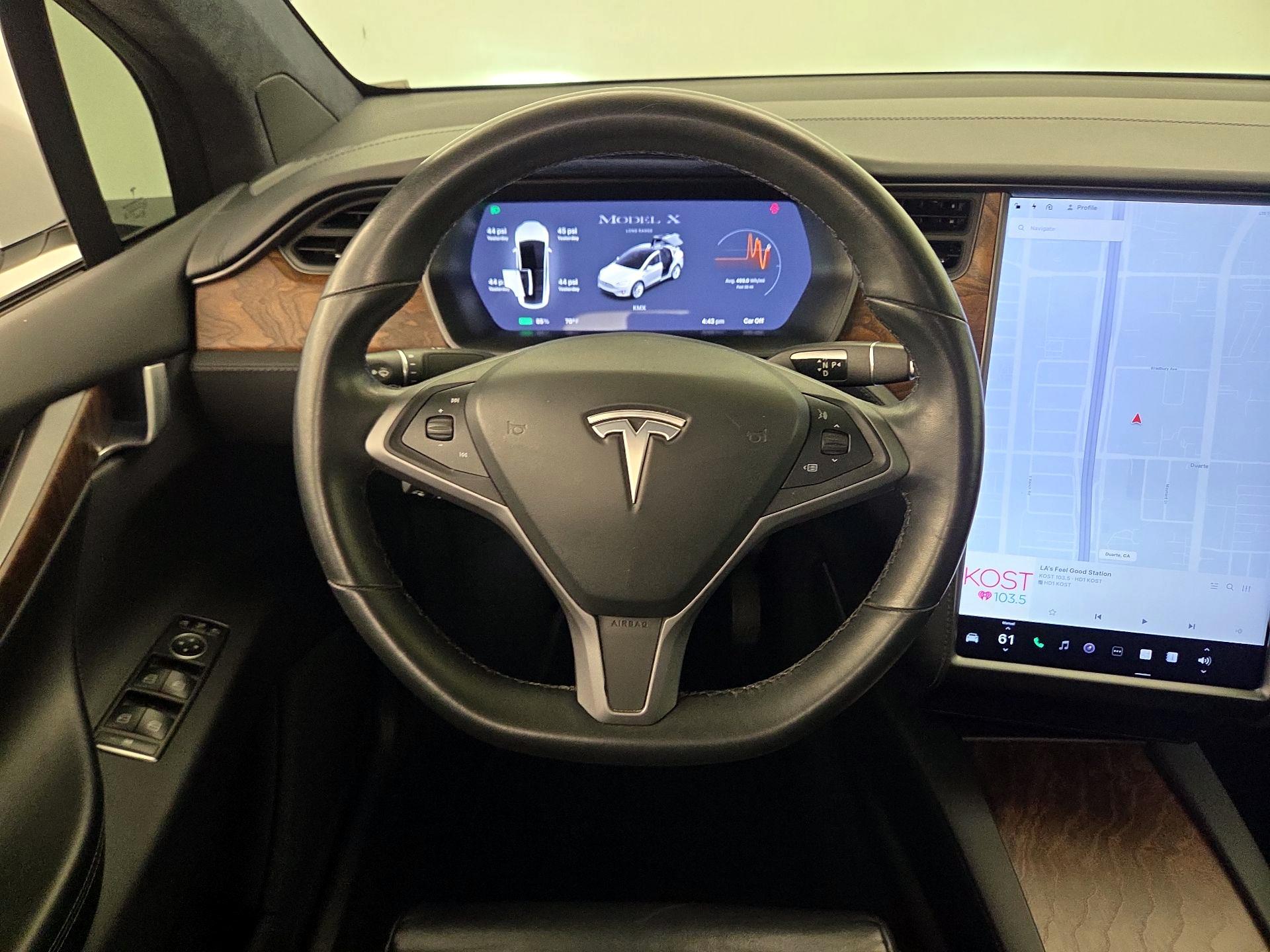 Thumbnail: 2020 Tesla Model X - 10