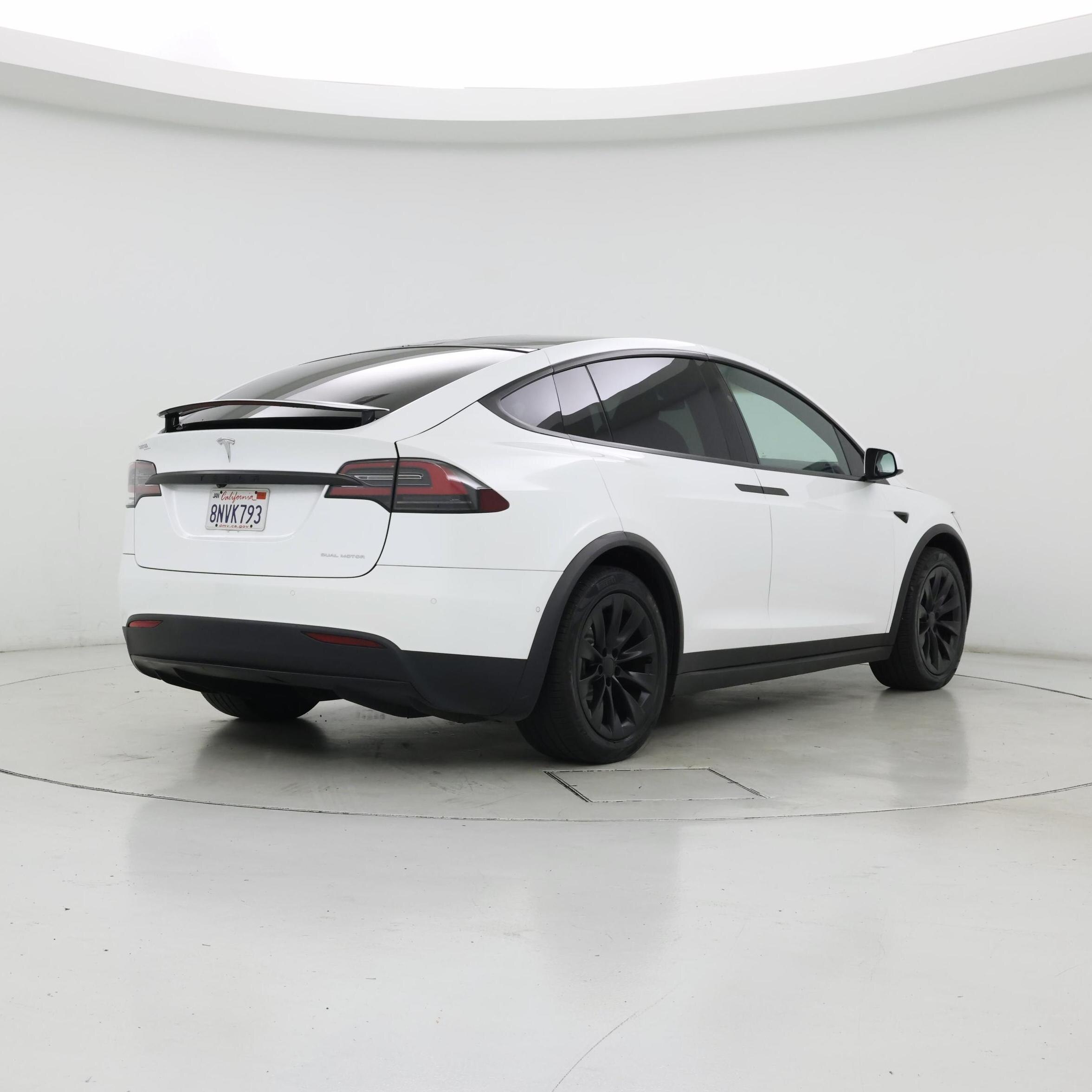 Thumbnail: 2020 Tesla Model X - 8