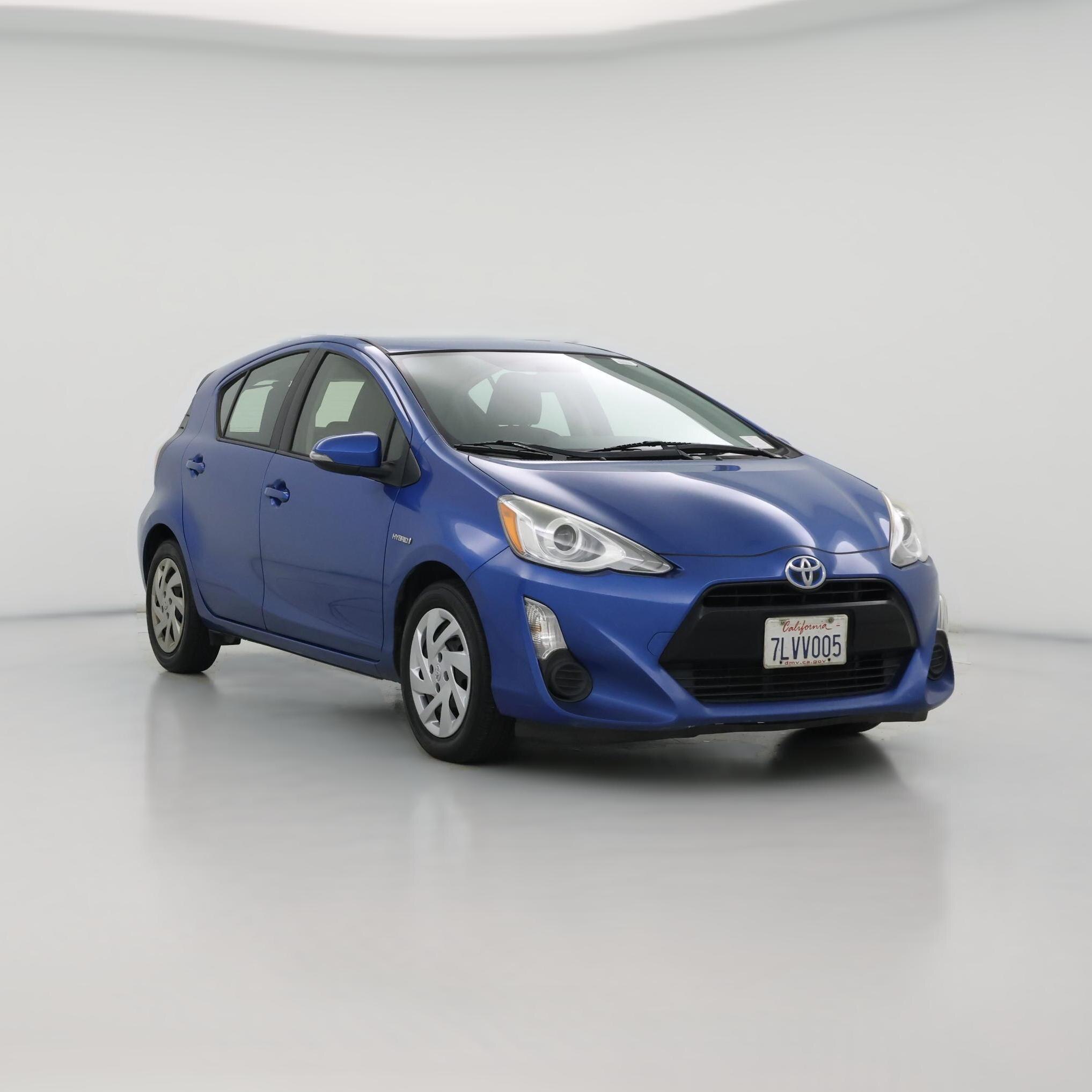 Thumbnail: 2015 Toyota Prius c - 1