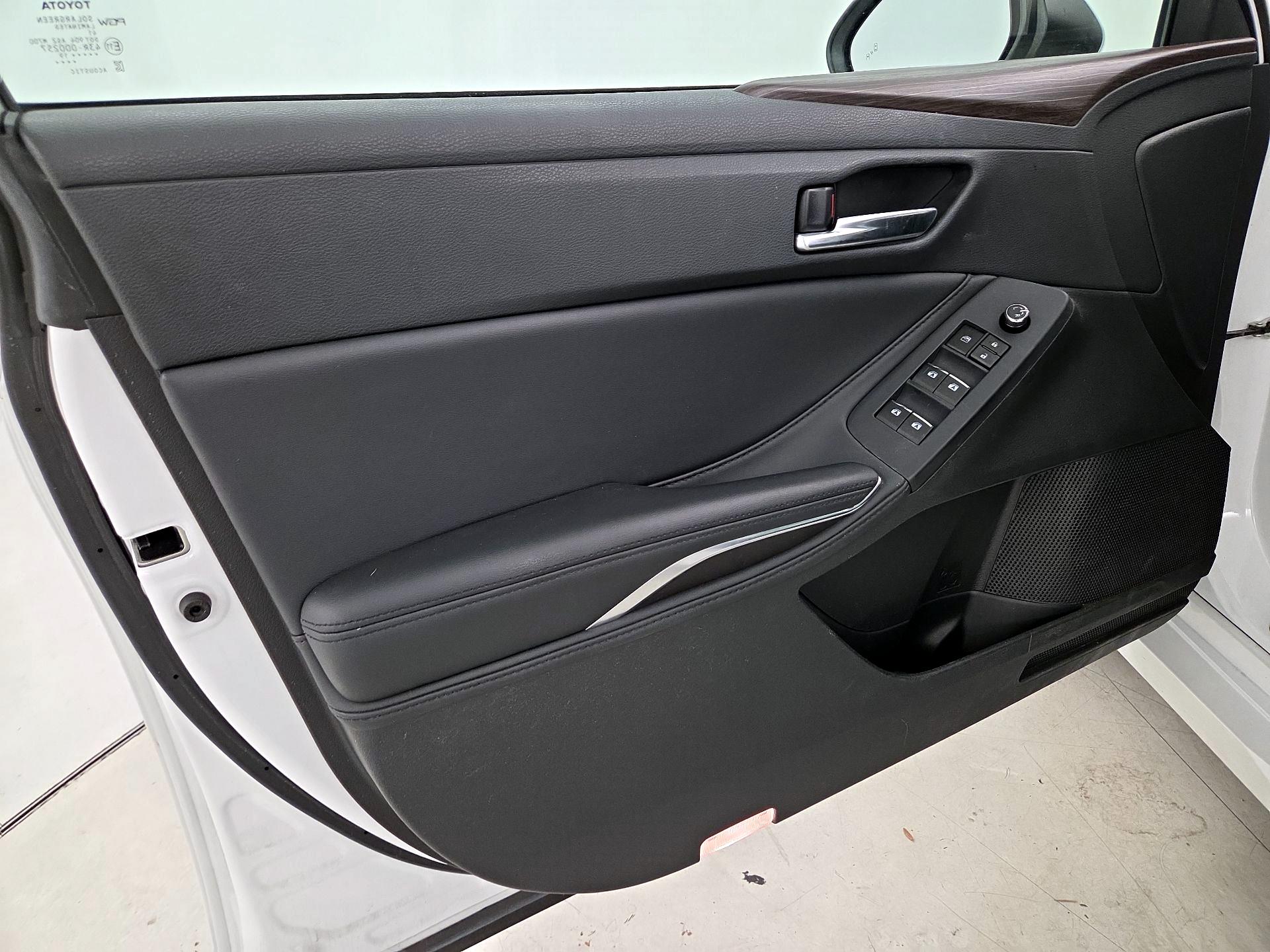 Thumbnail: 2019 Toyota Avalon - 12