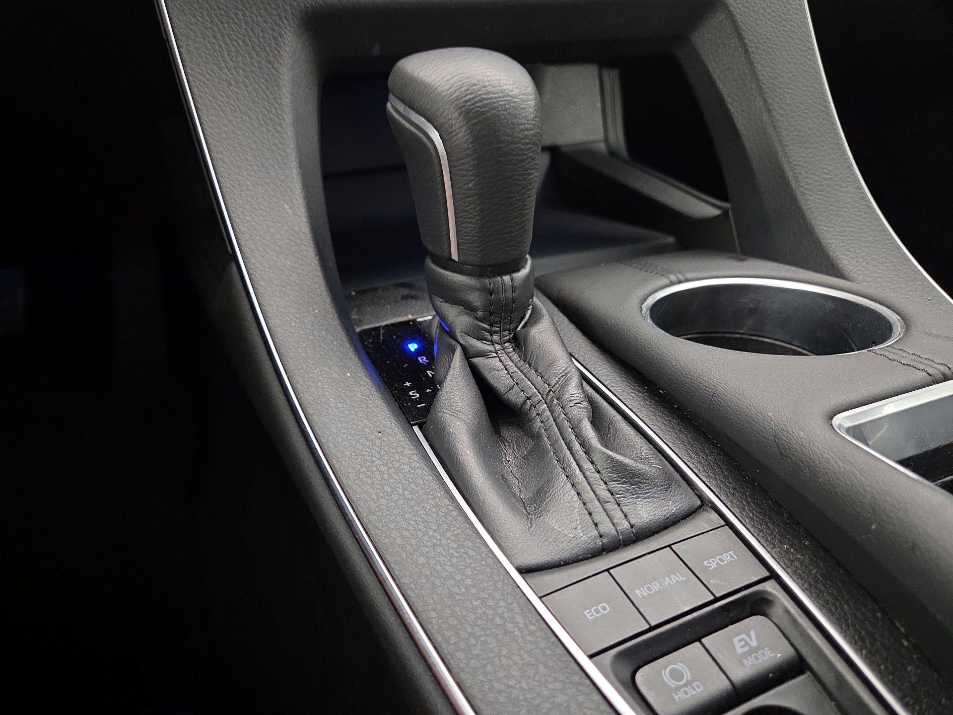 Thumbnail: 2019 Toyota Avalon - 17