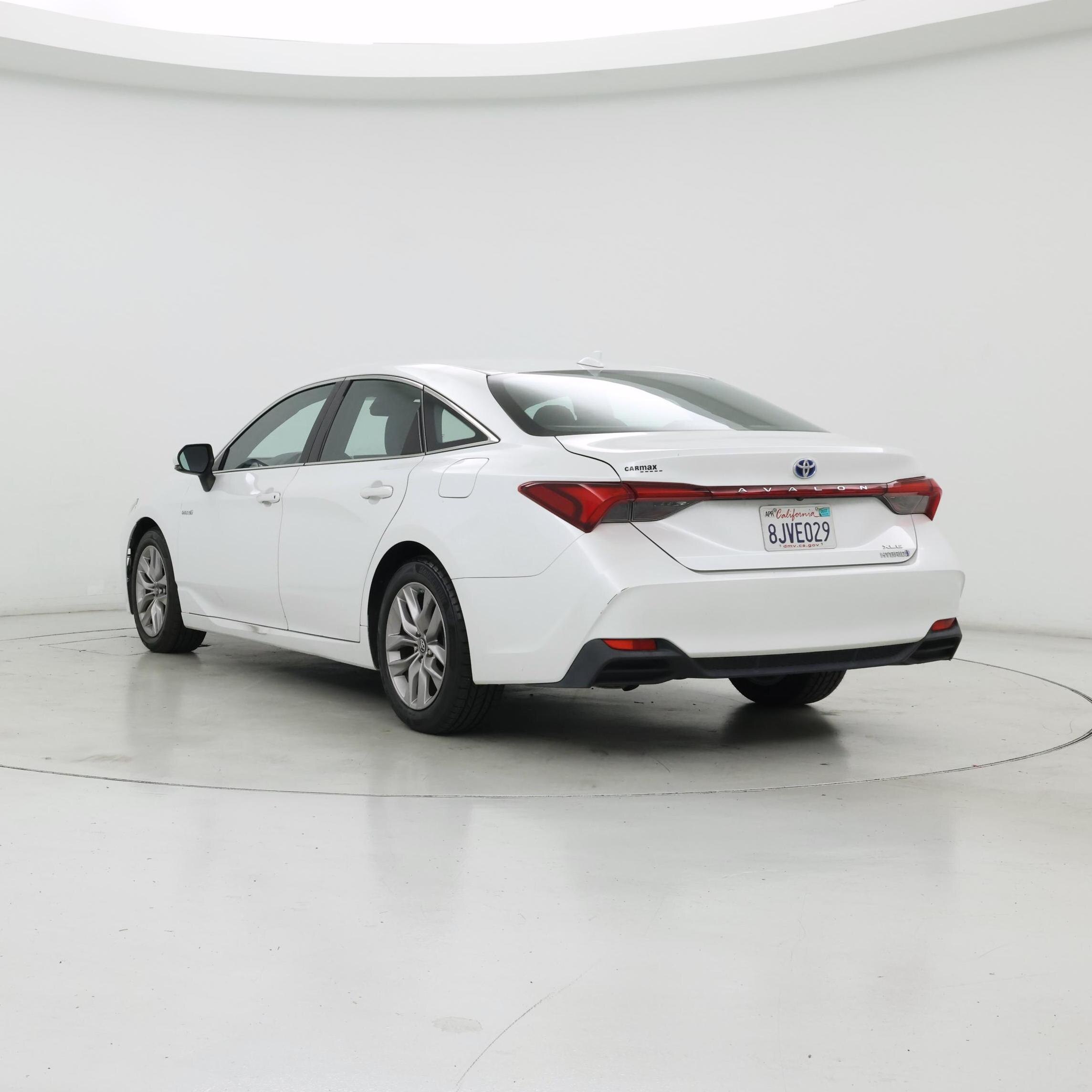 Thumbnail: 2019 Toyota Avalon - 2