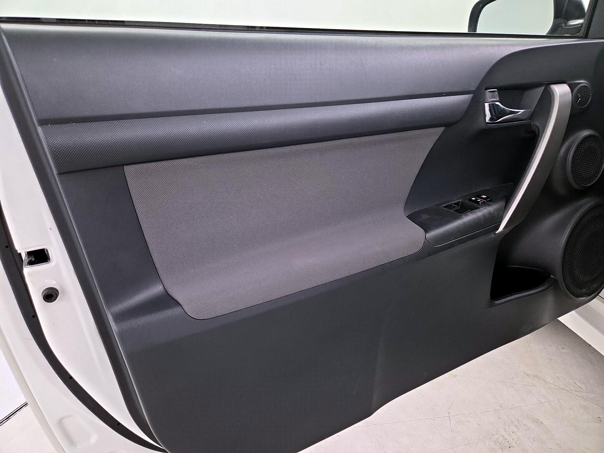 Thumbnail: 2016 Scion tC - 12