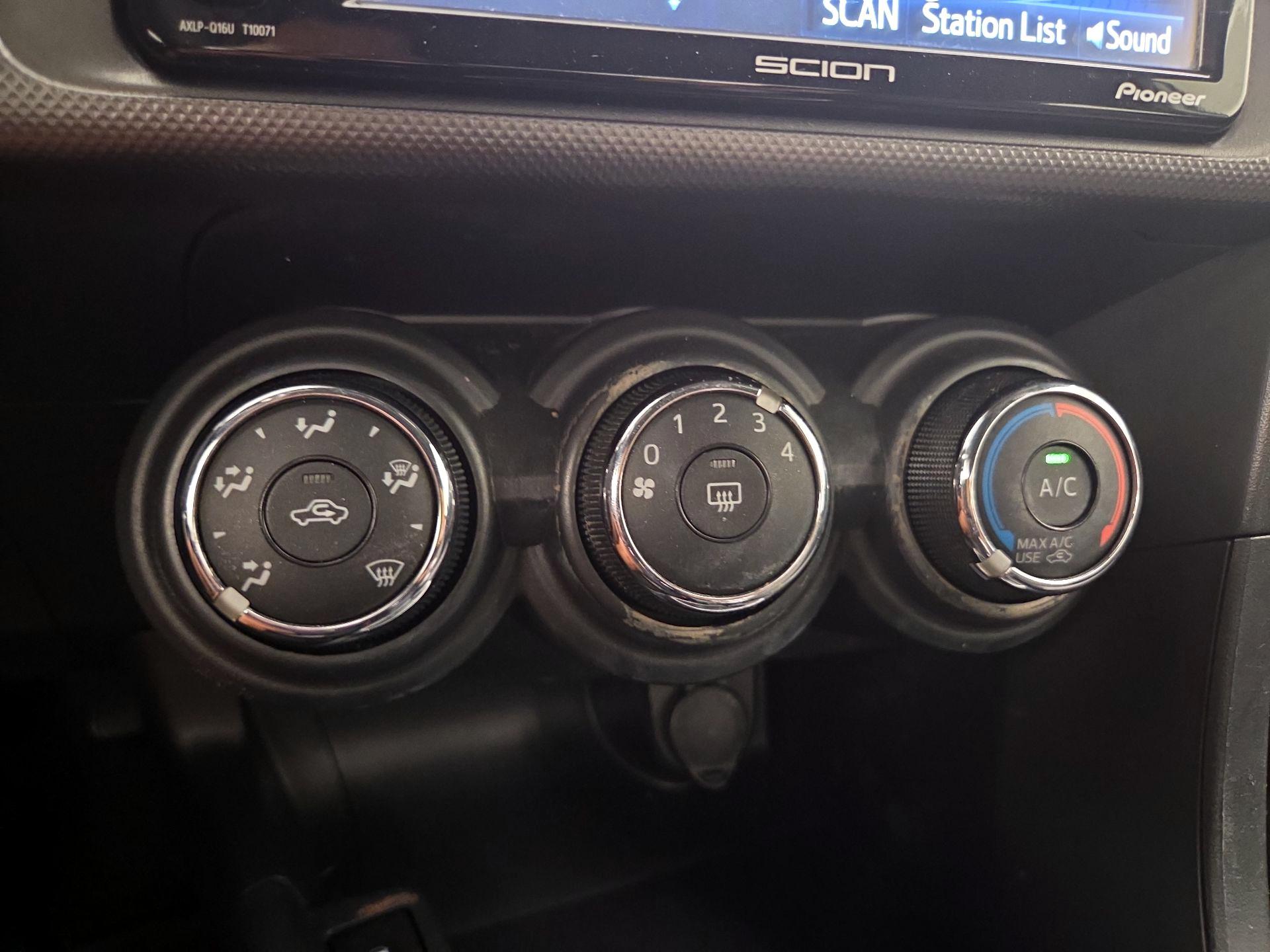 Thumbnail: 2016 Scion tC - 15