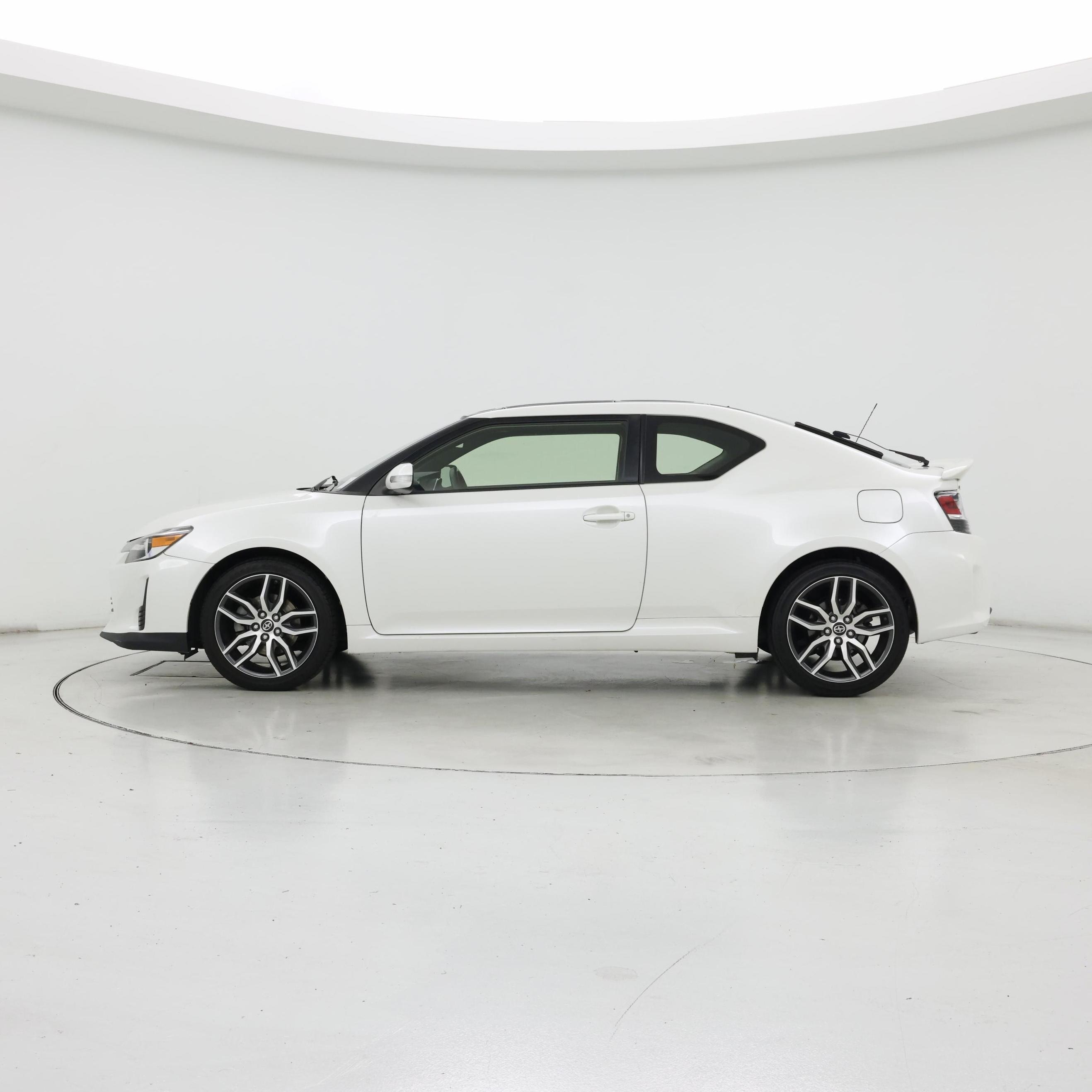 Thumbnail: 2016 Scion tC - 3