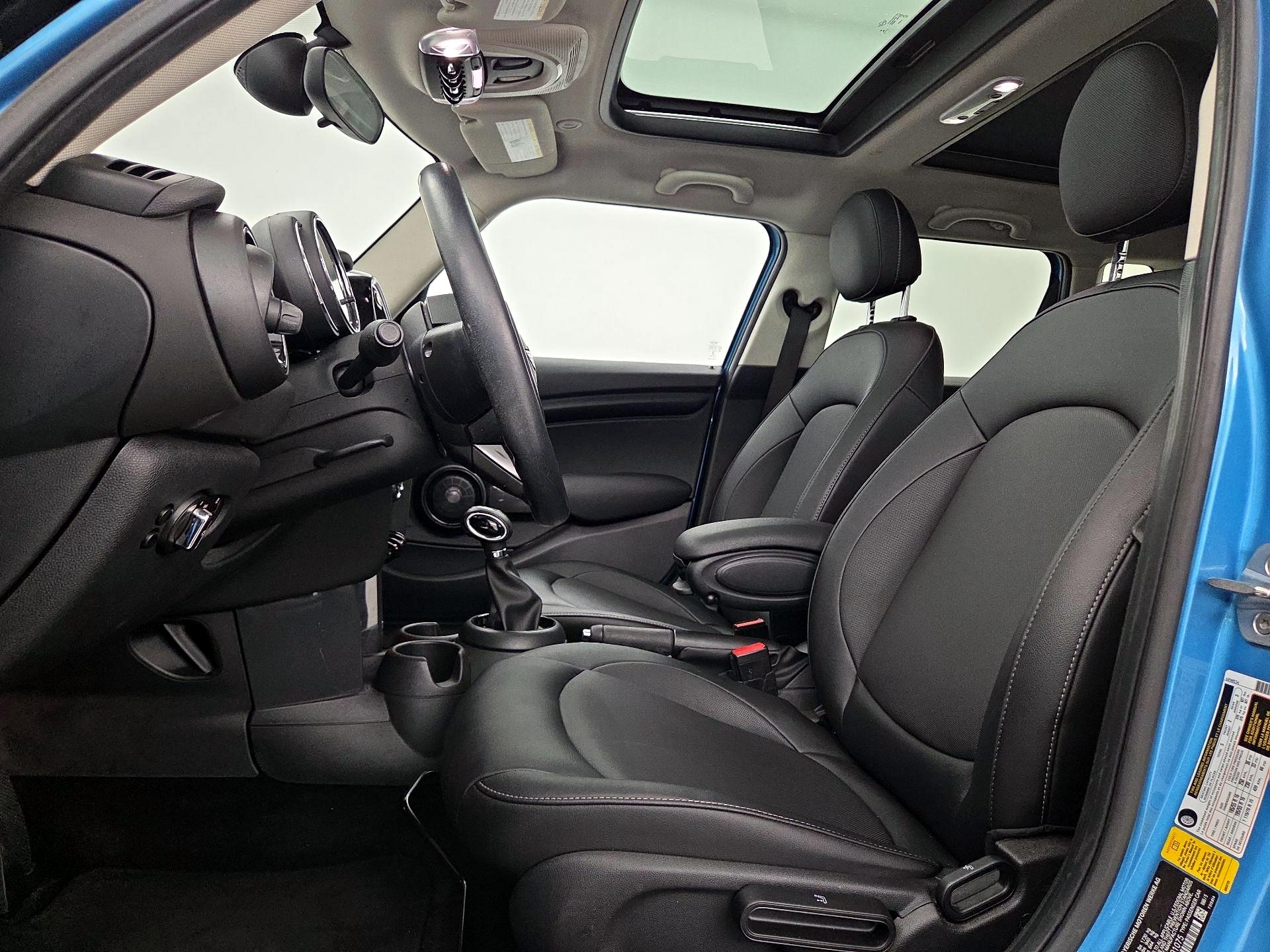 Thumbnail: 2018 MINI Cooper Hardtop - 11