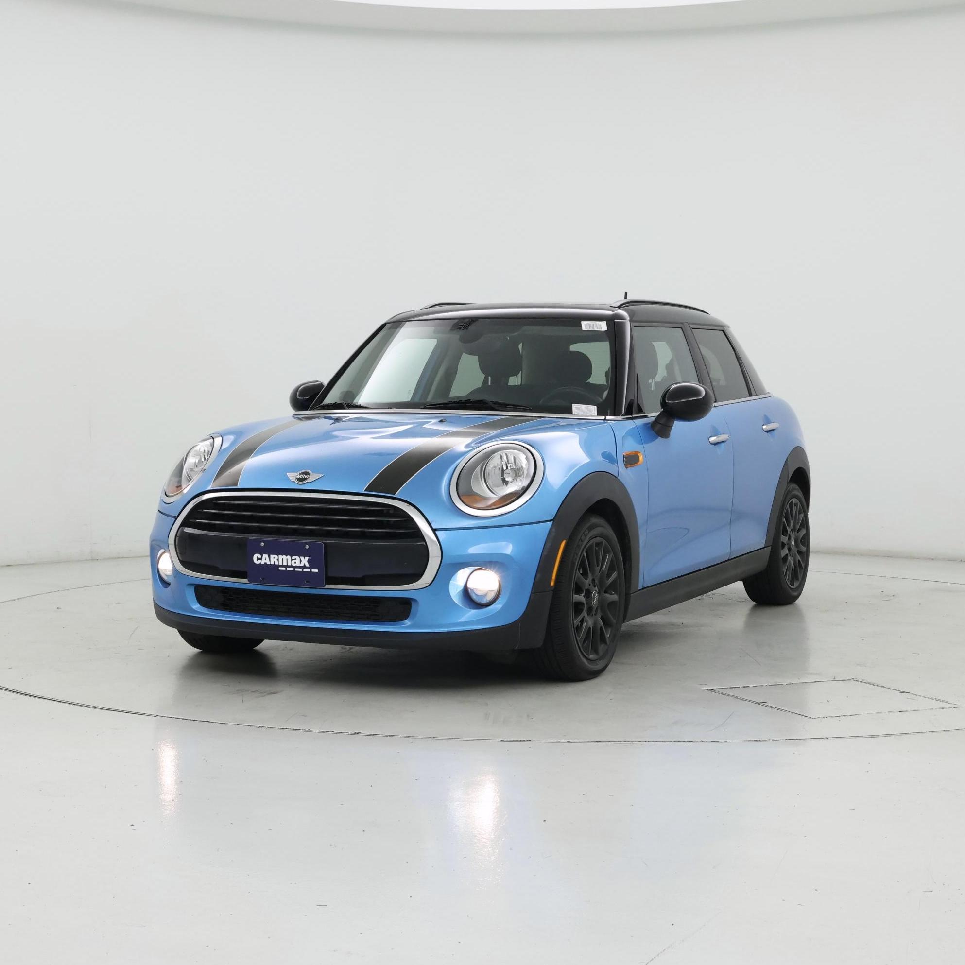 Thumbnail: 2018 MINI Cooper Hardtop - 4