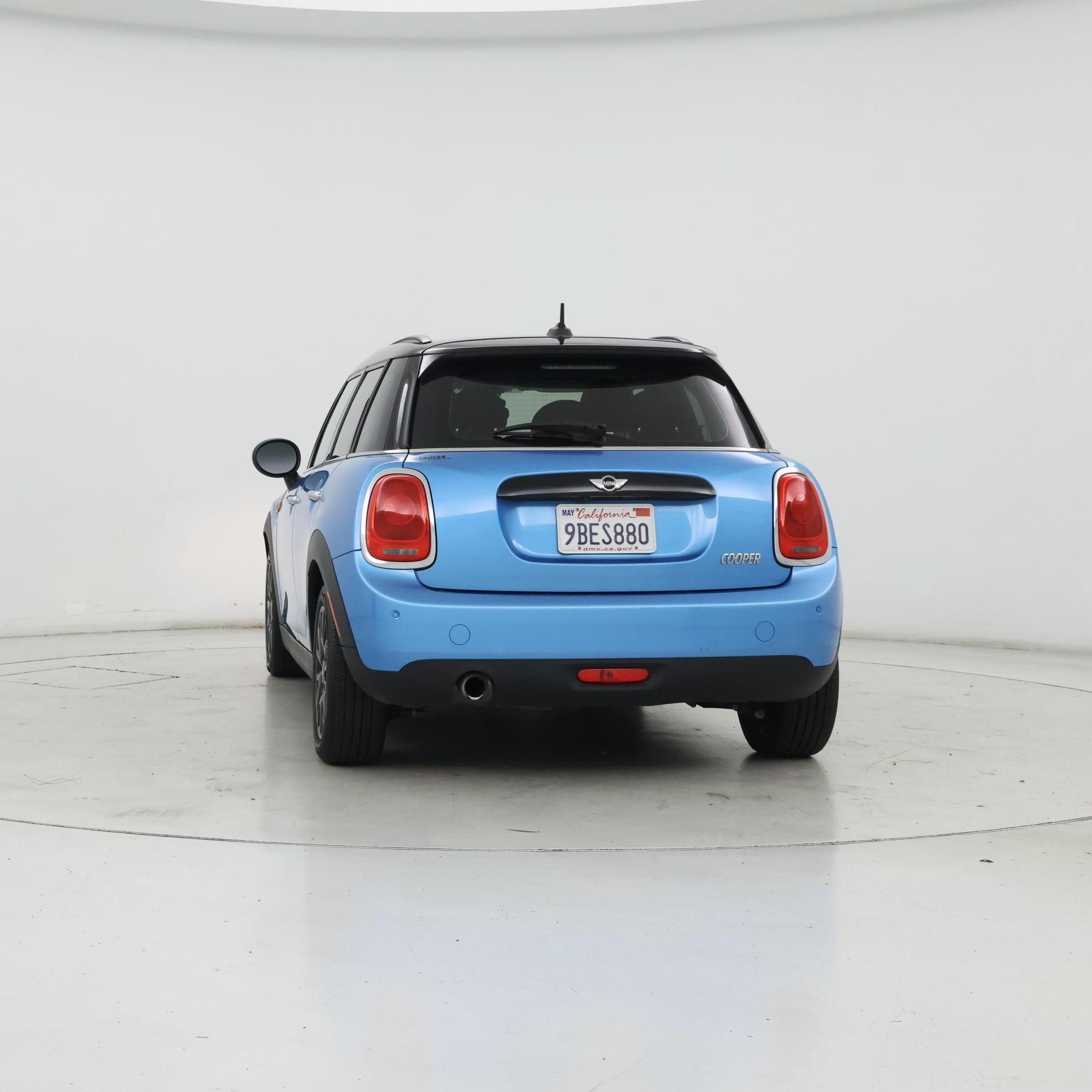 Thumbnail: 2018 MINI Cooper Hardtop - 6