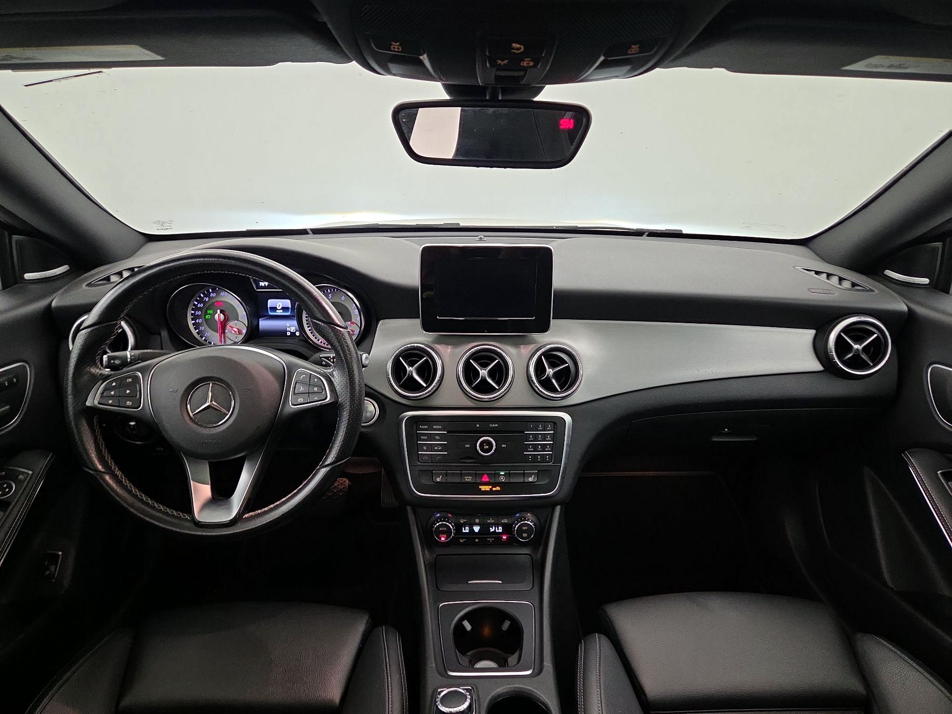 Thumbnail: 2016 Mercedes-Benz CLA - 9