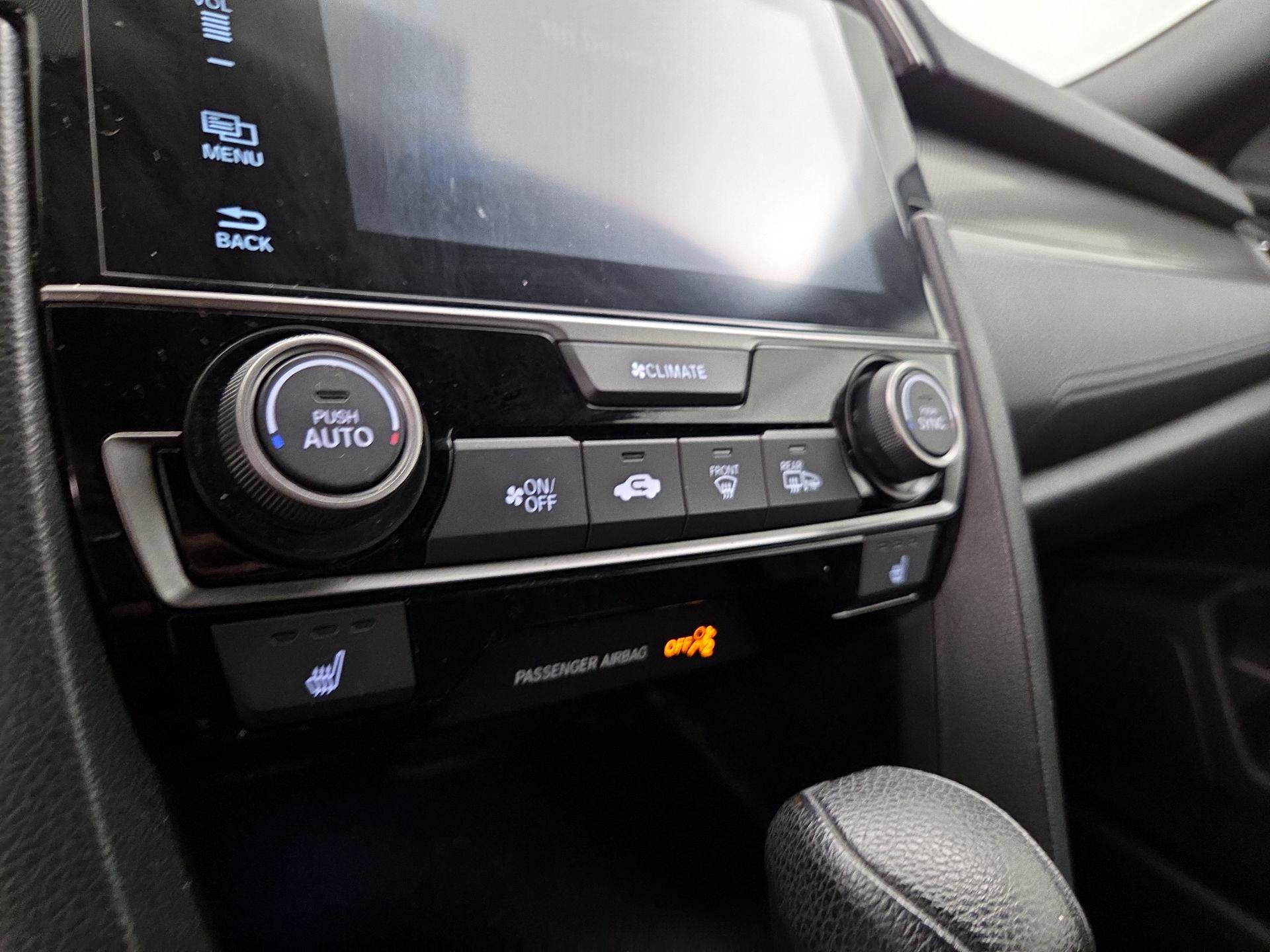 Thumbnail: 2018 Honda Civic - 16