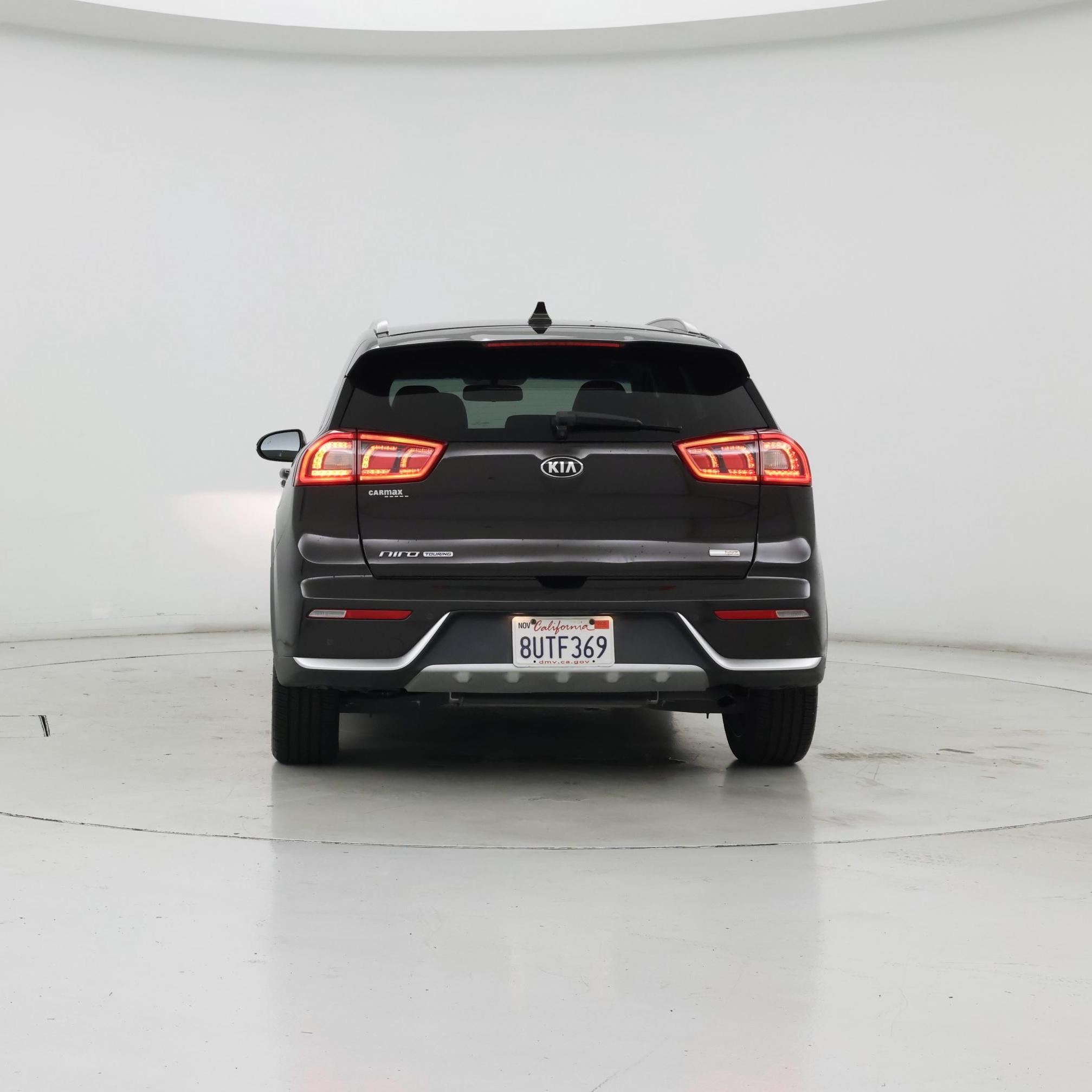 Thumbnail: 2017 Kia Niro - 6