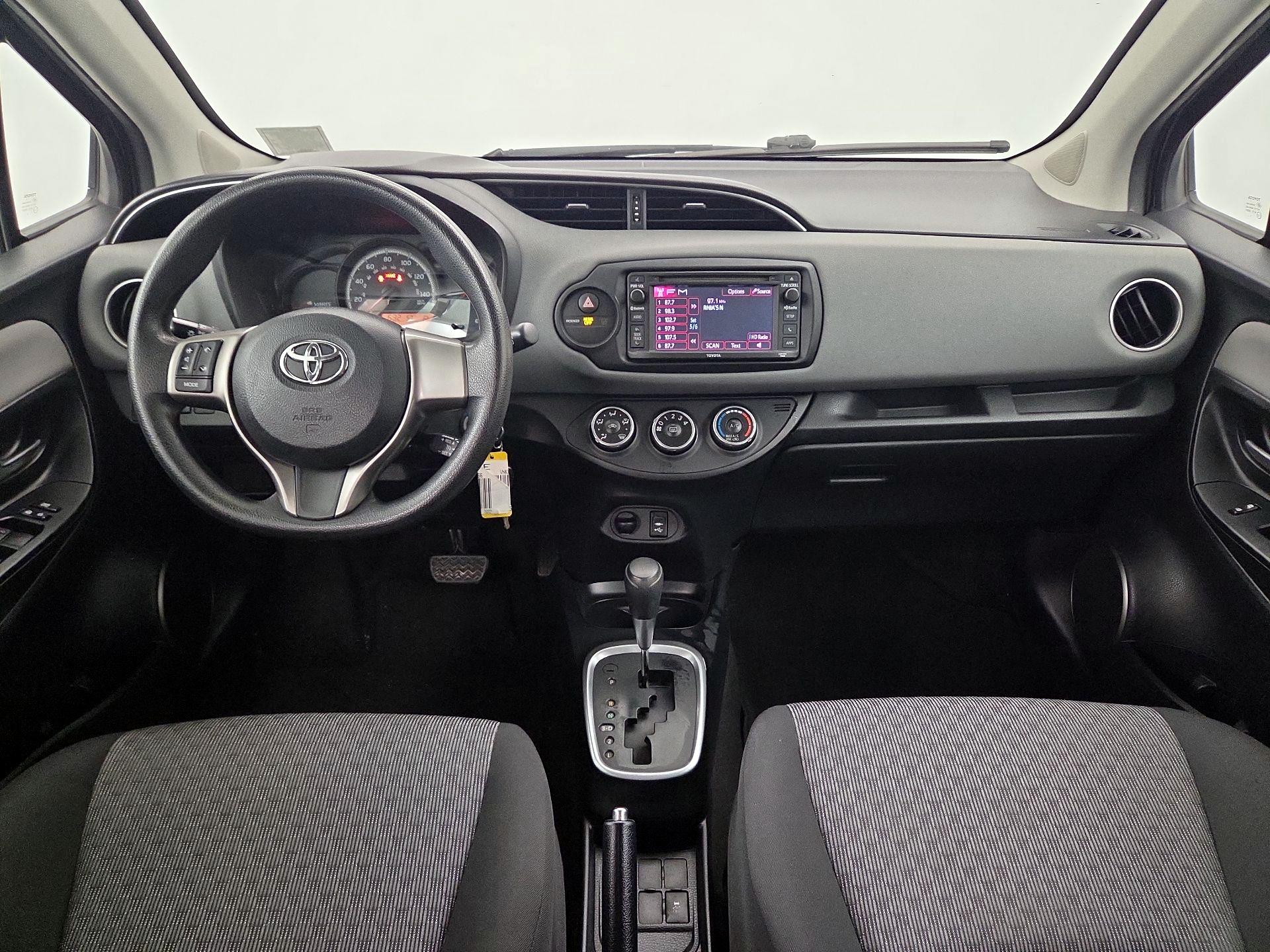 Thumbnail: 2016 Toyota Yaris - 9