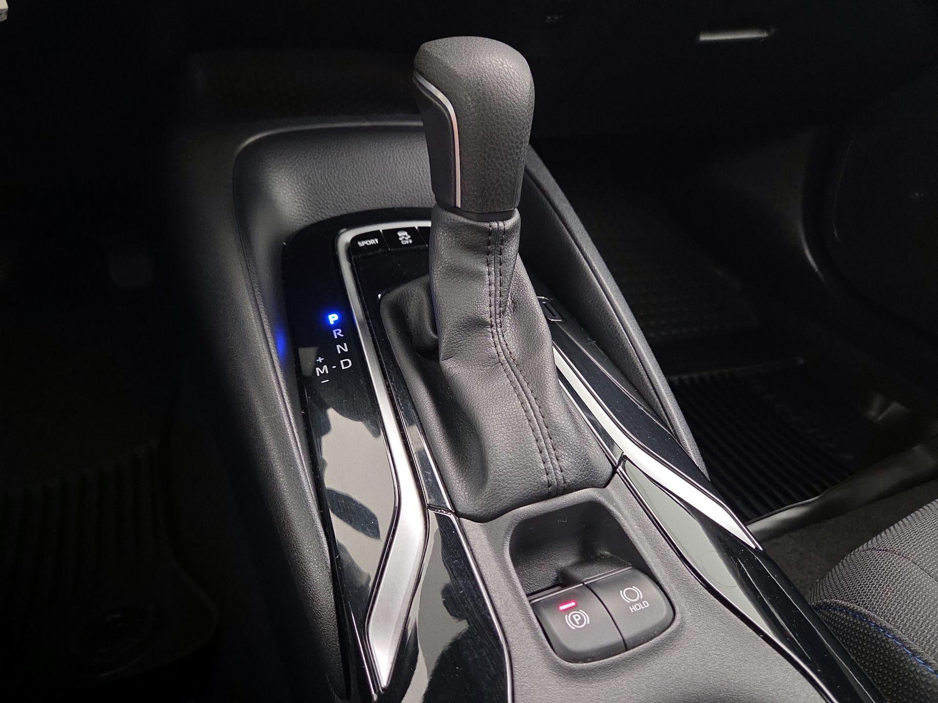 Thumbnail: 2022 Toyota Corolla - 17