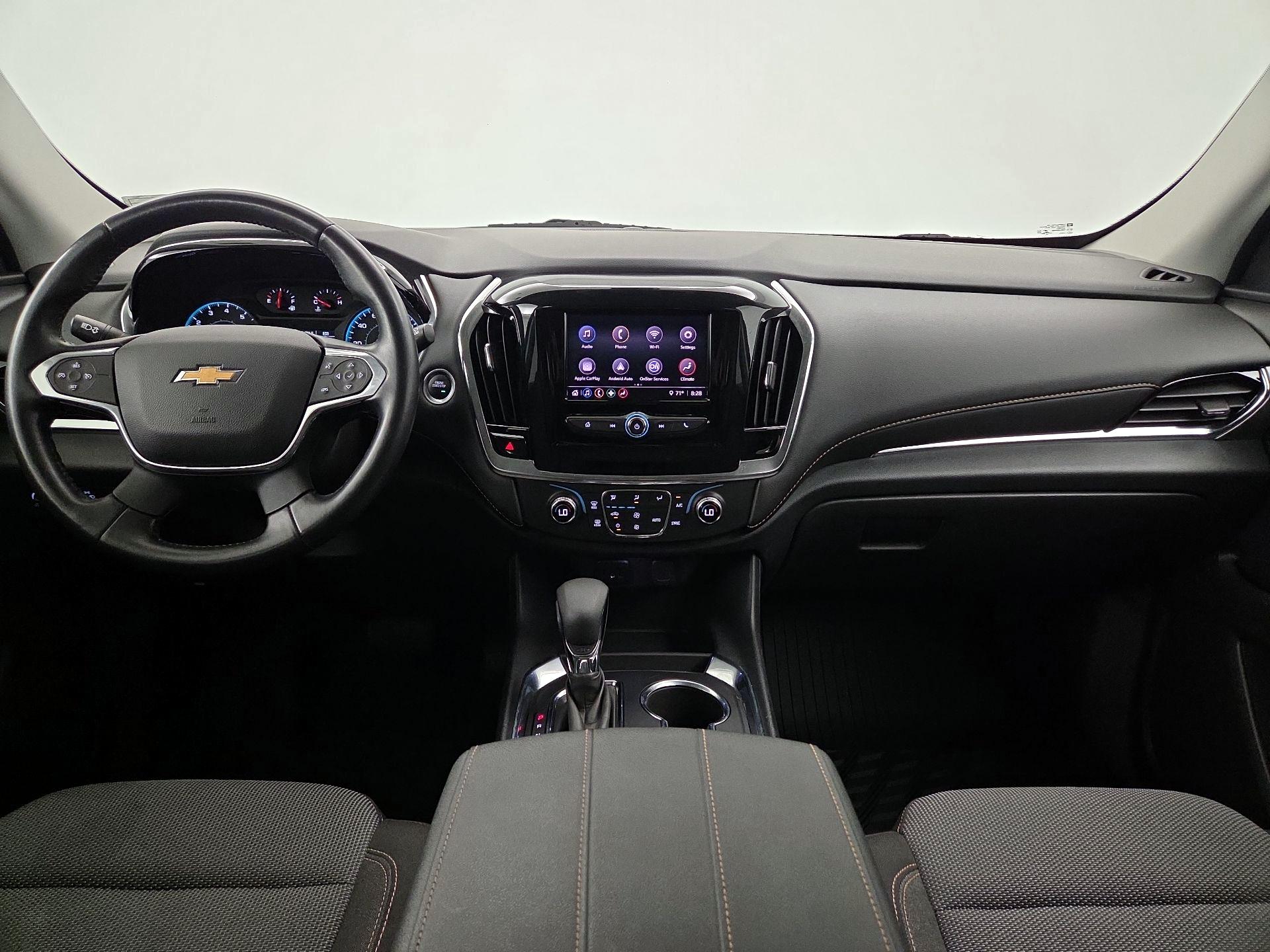 Thumbnail: 2021 Chevrolet Traverse - 9