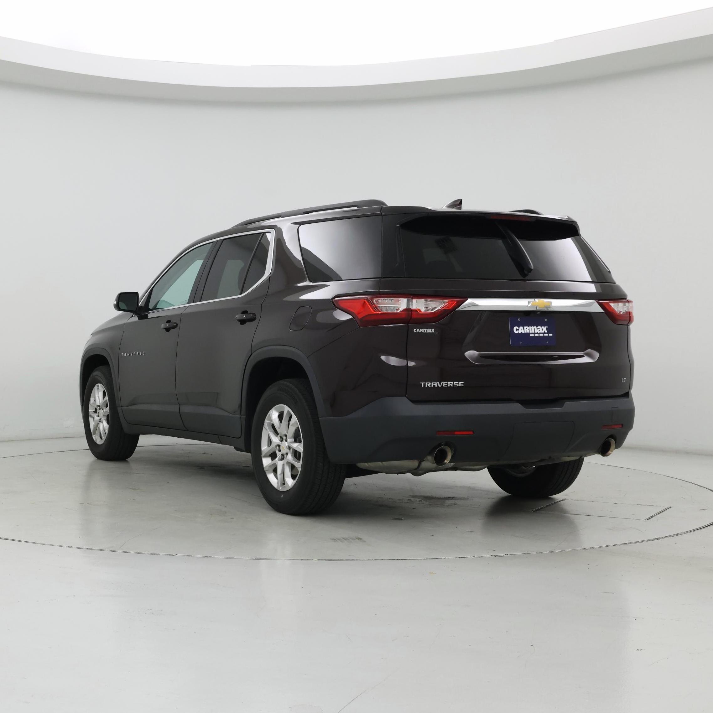 Thumbnail: 2021 Chevrolet Traverse - 2