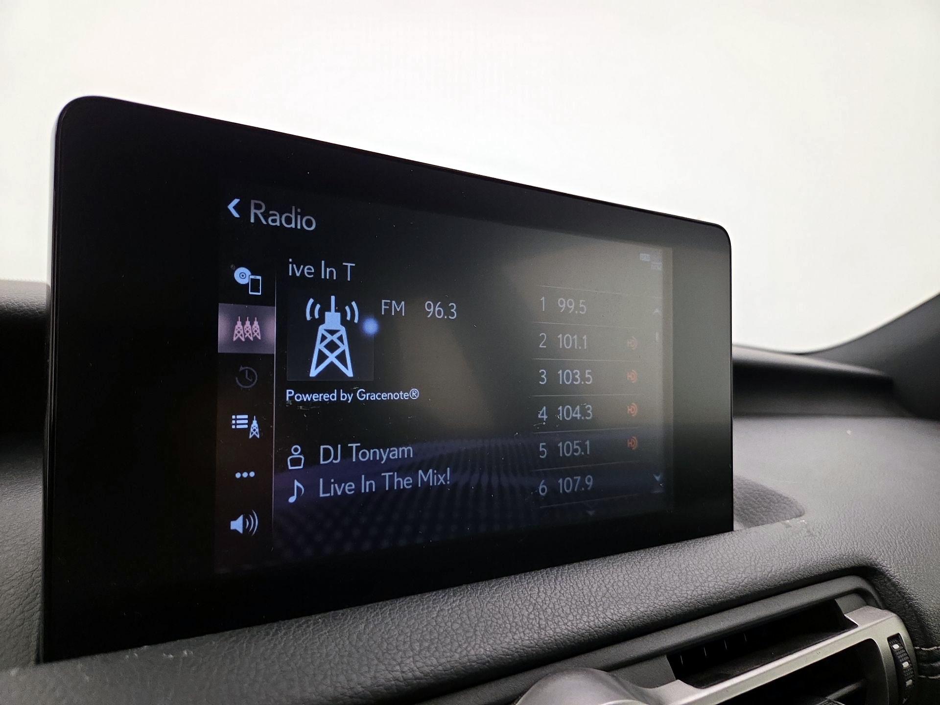 Thumbnail: 2022 Lexus IS - 15